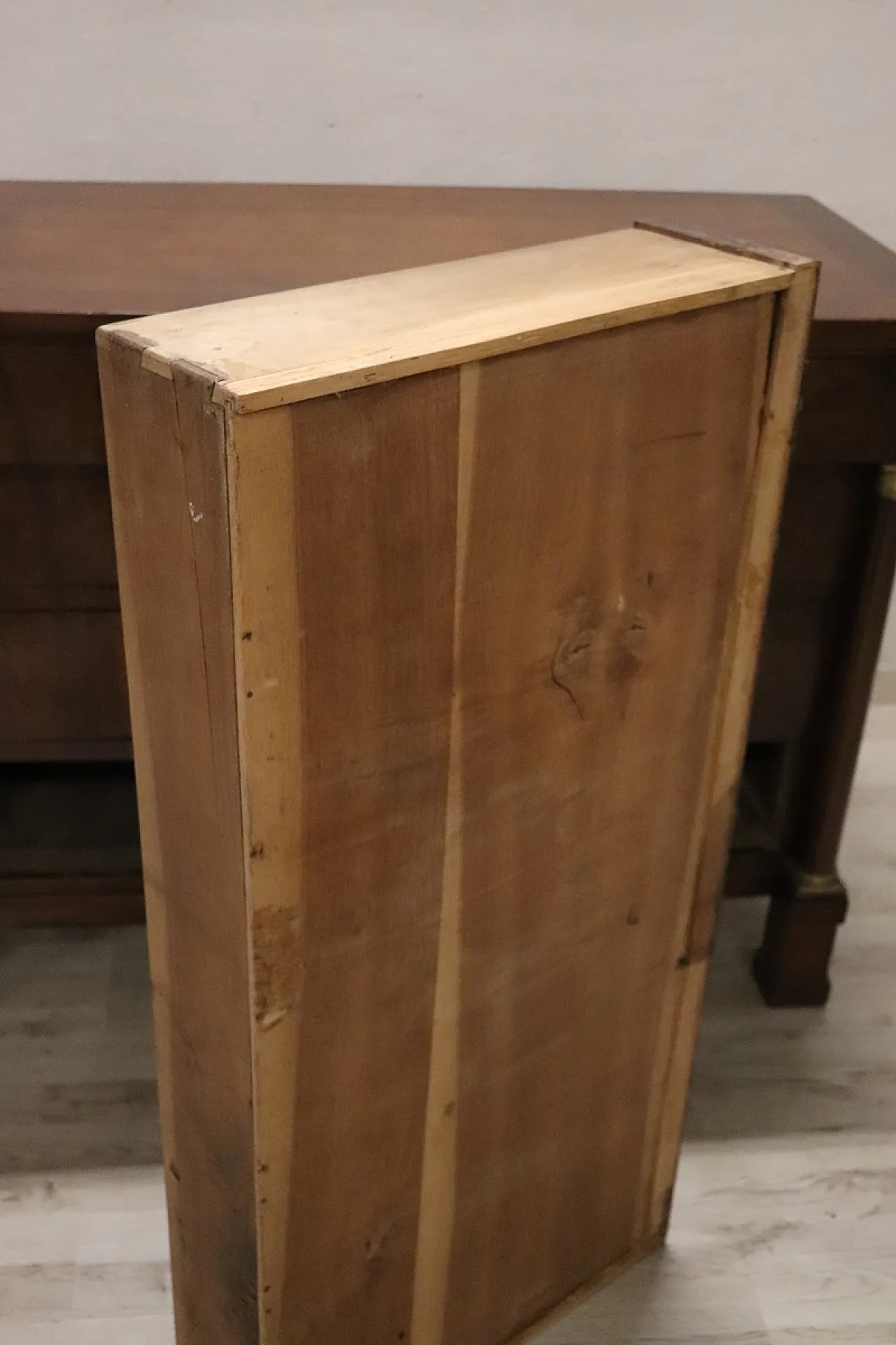 Comò in noce epoca Impero, primi '800 12