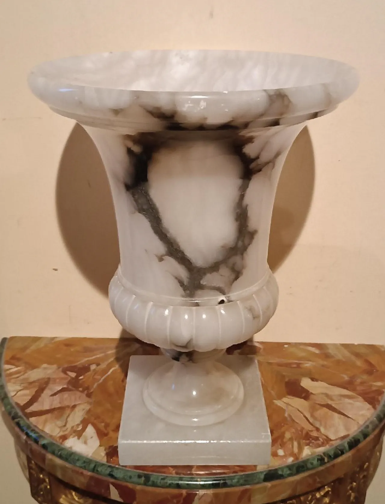 Medici alabaster crater vase, 1950s 4