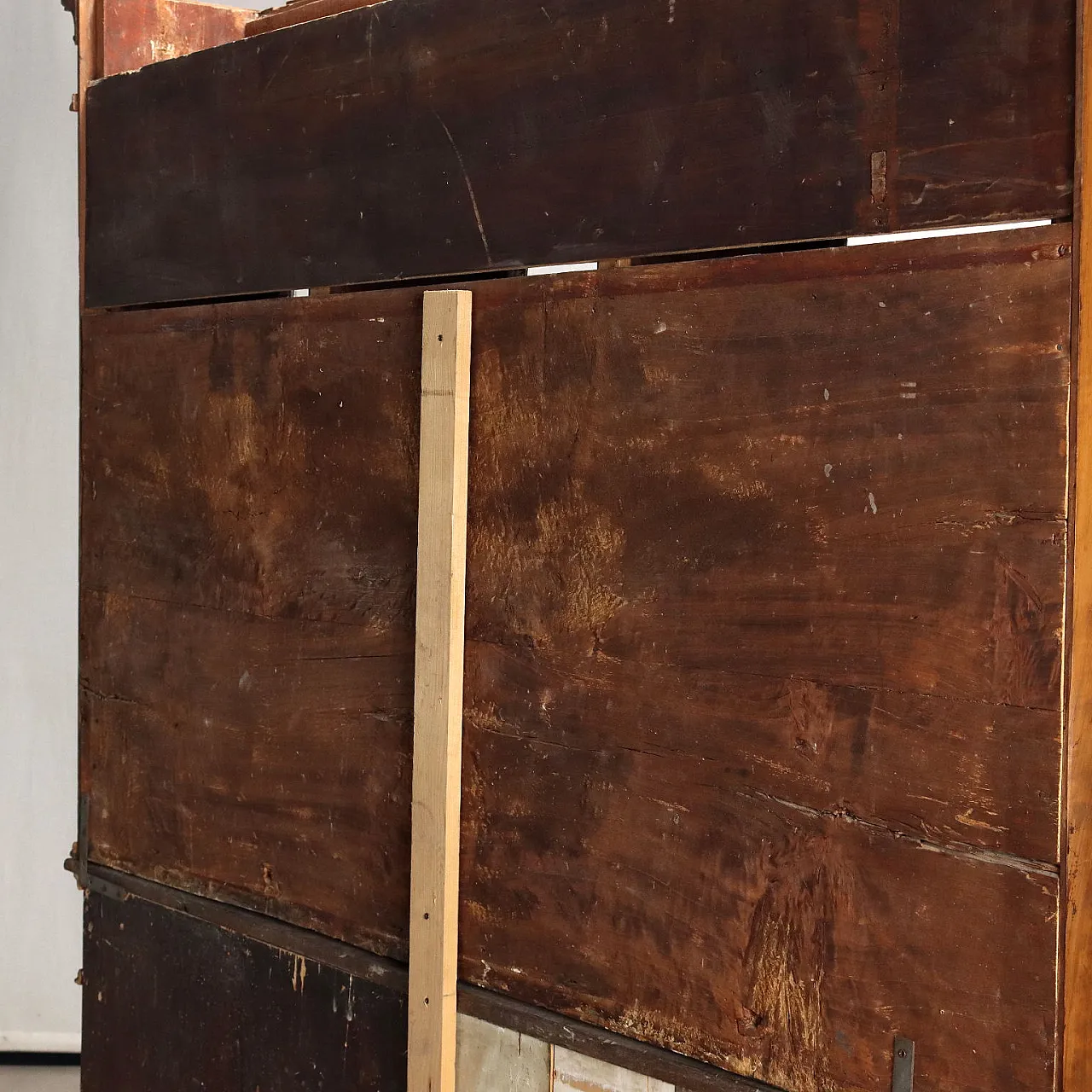 Libreria in noce realizzata con legni antichi, fine '800 8