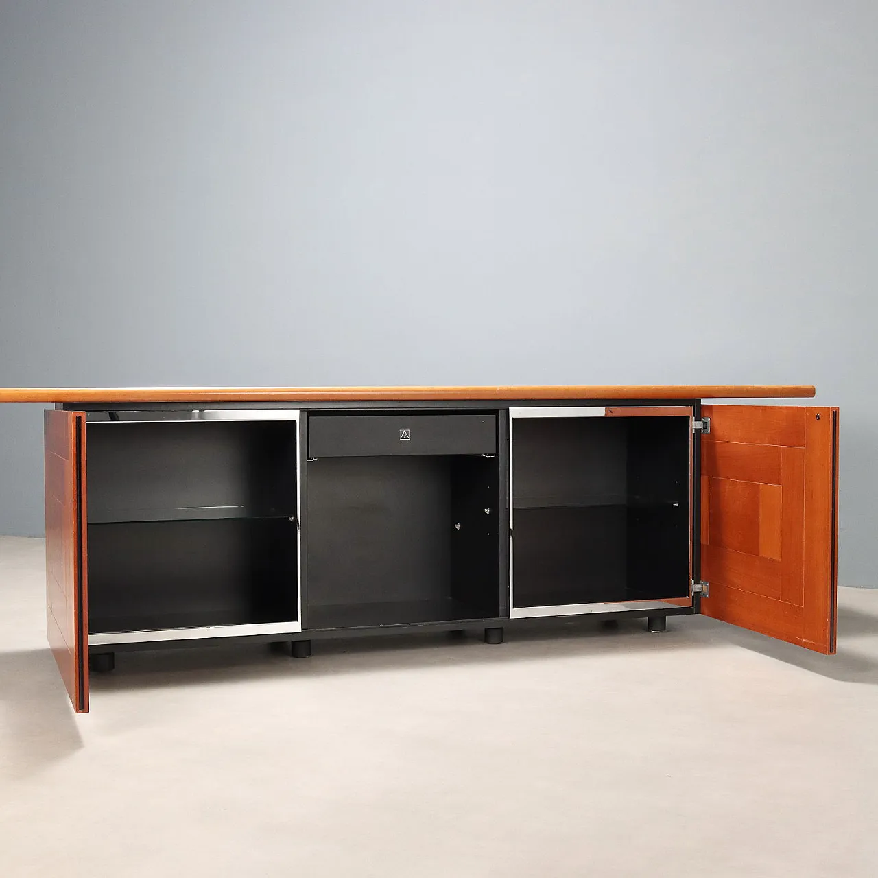 Credenza in legno con ante scorrevoli e battenti, '900 3