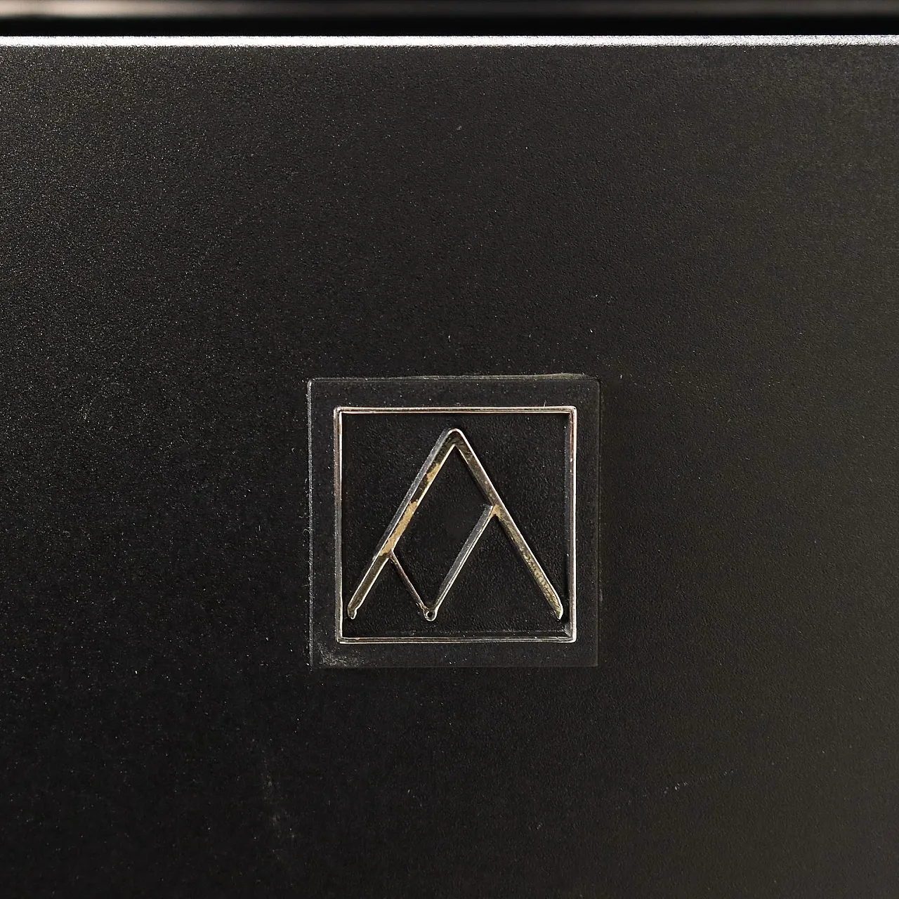 Credenza in legno con ante scorrevoli e battenti, '900 9