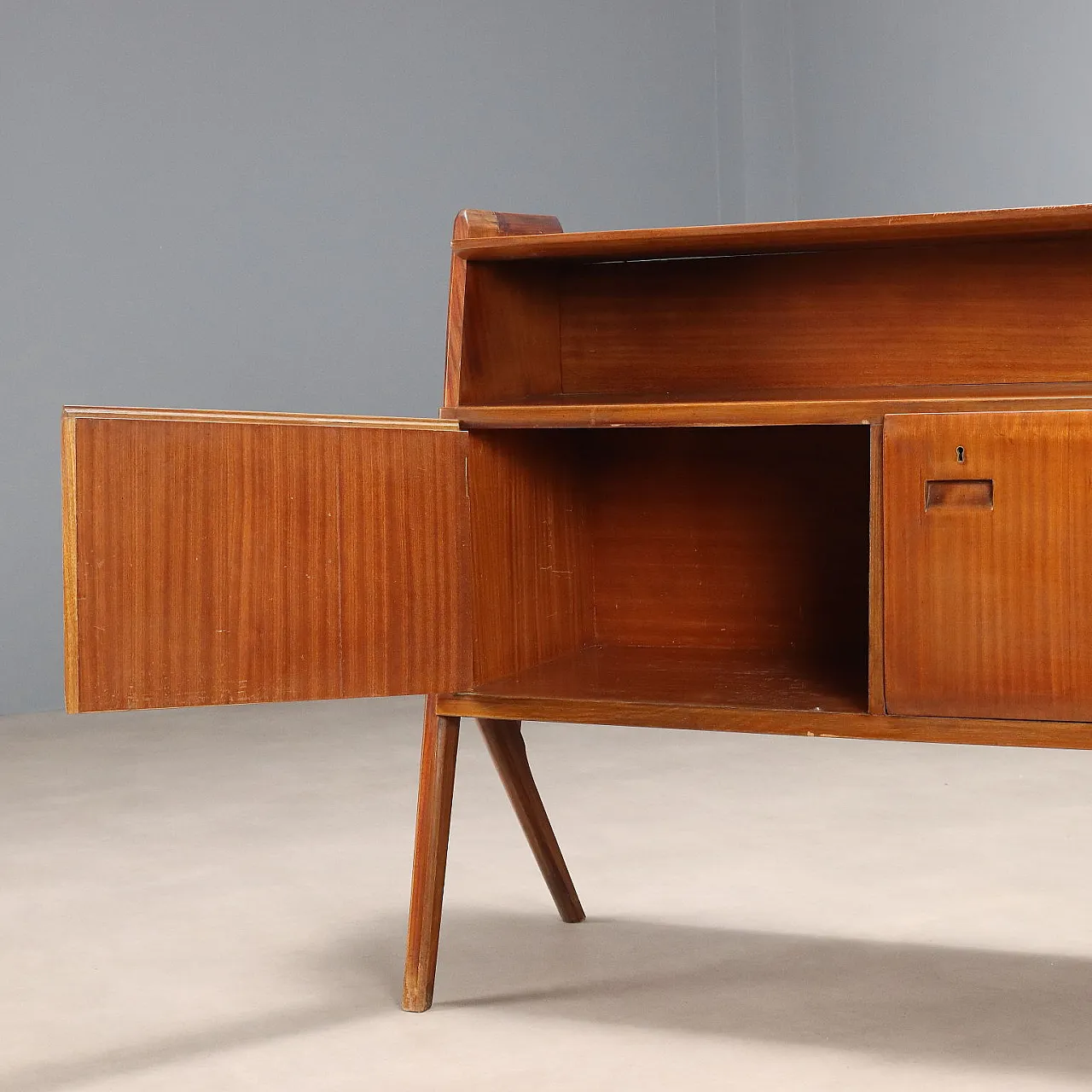 Mobile con impiallacciatura in mogano, '900 6