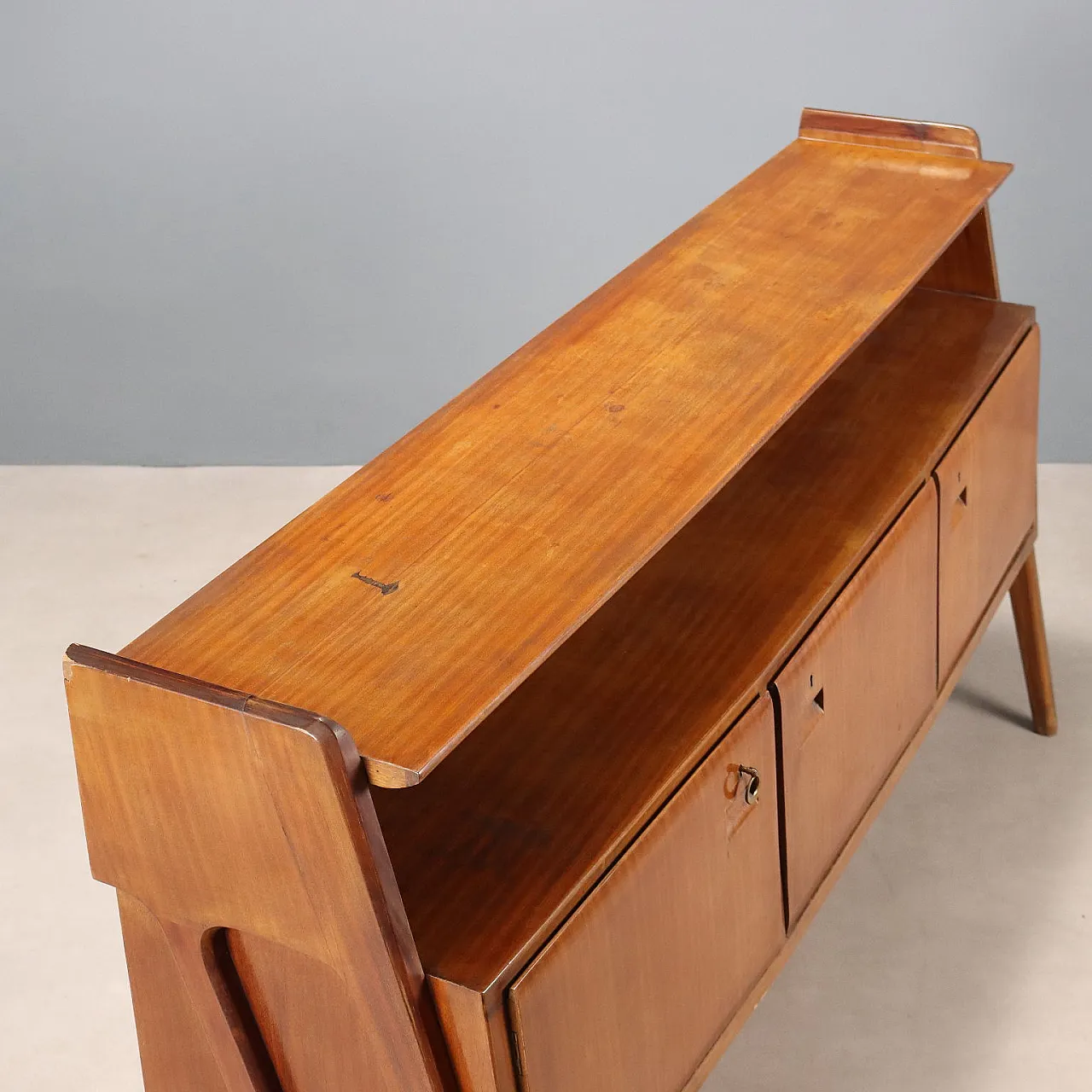 Mobile con impiallacciatura in mogano, '900 9