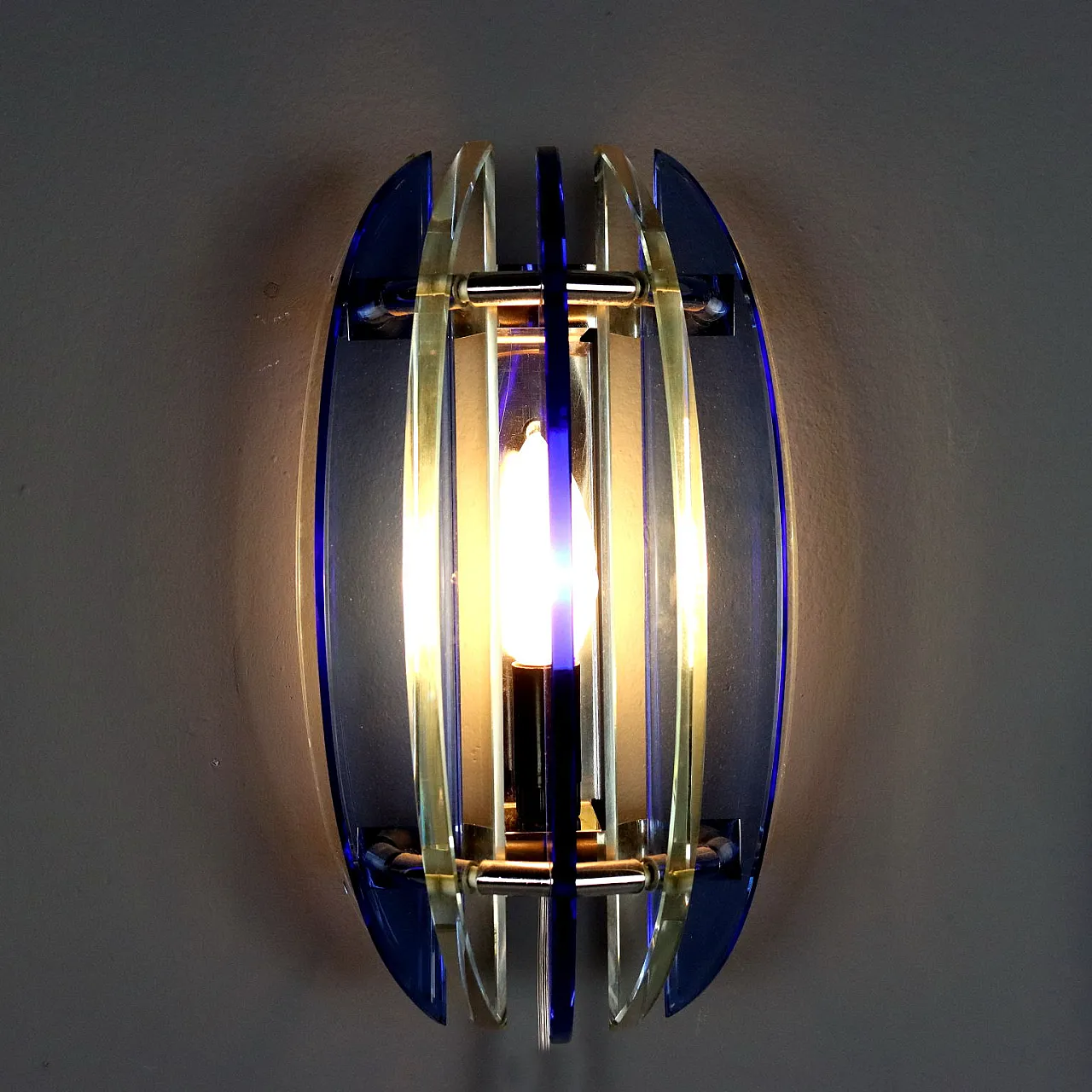 Pair of glass wall sconces with chrome-plated metal base, 20th century 7