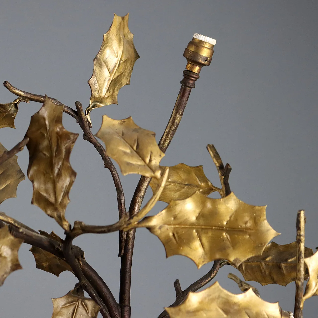 Coppia di lampade in metallo laccato, legno e lamiera, '900 7