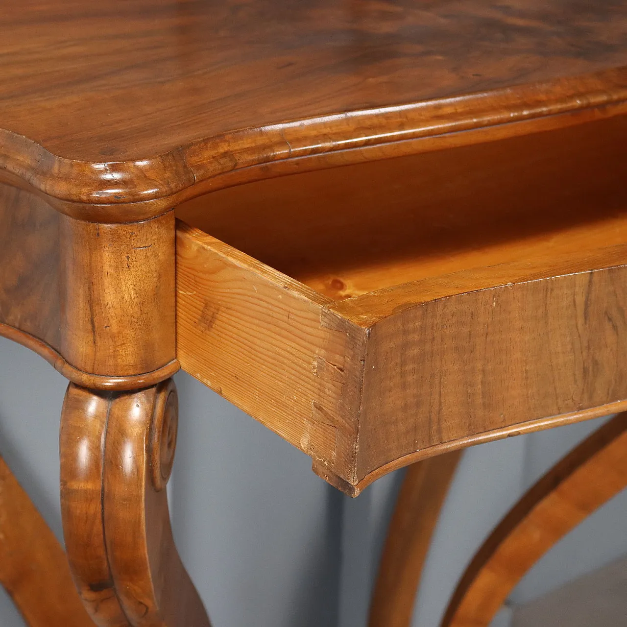 Louis-Philippe walnut console, late 19th century 3