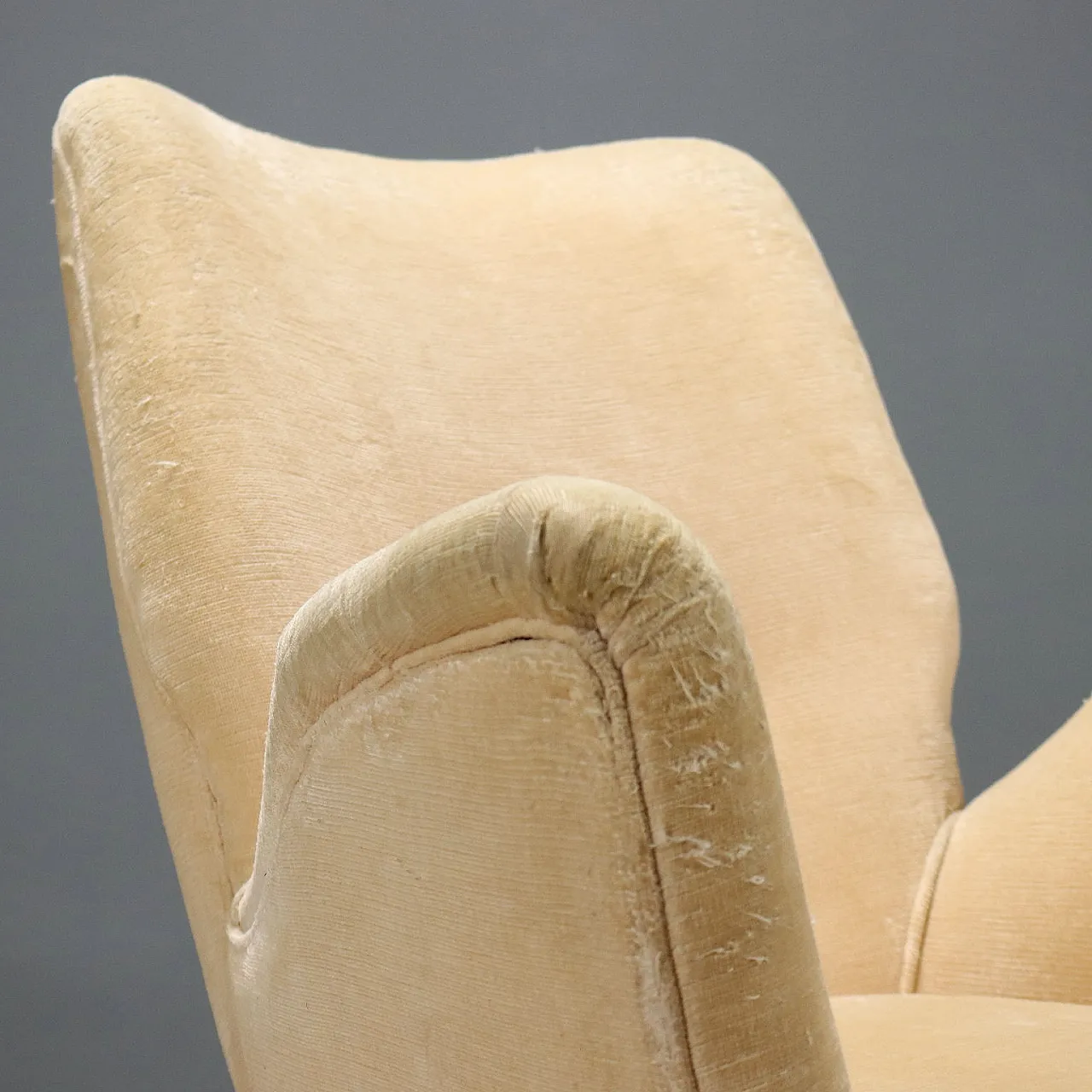 Poltroncina, imbottitura a molle, rivestimento in velluto, '900 4