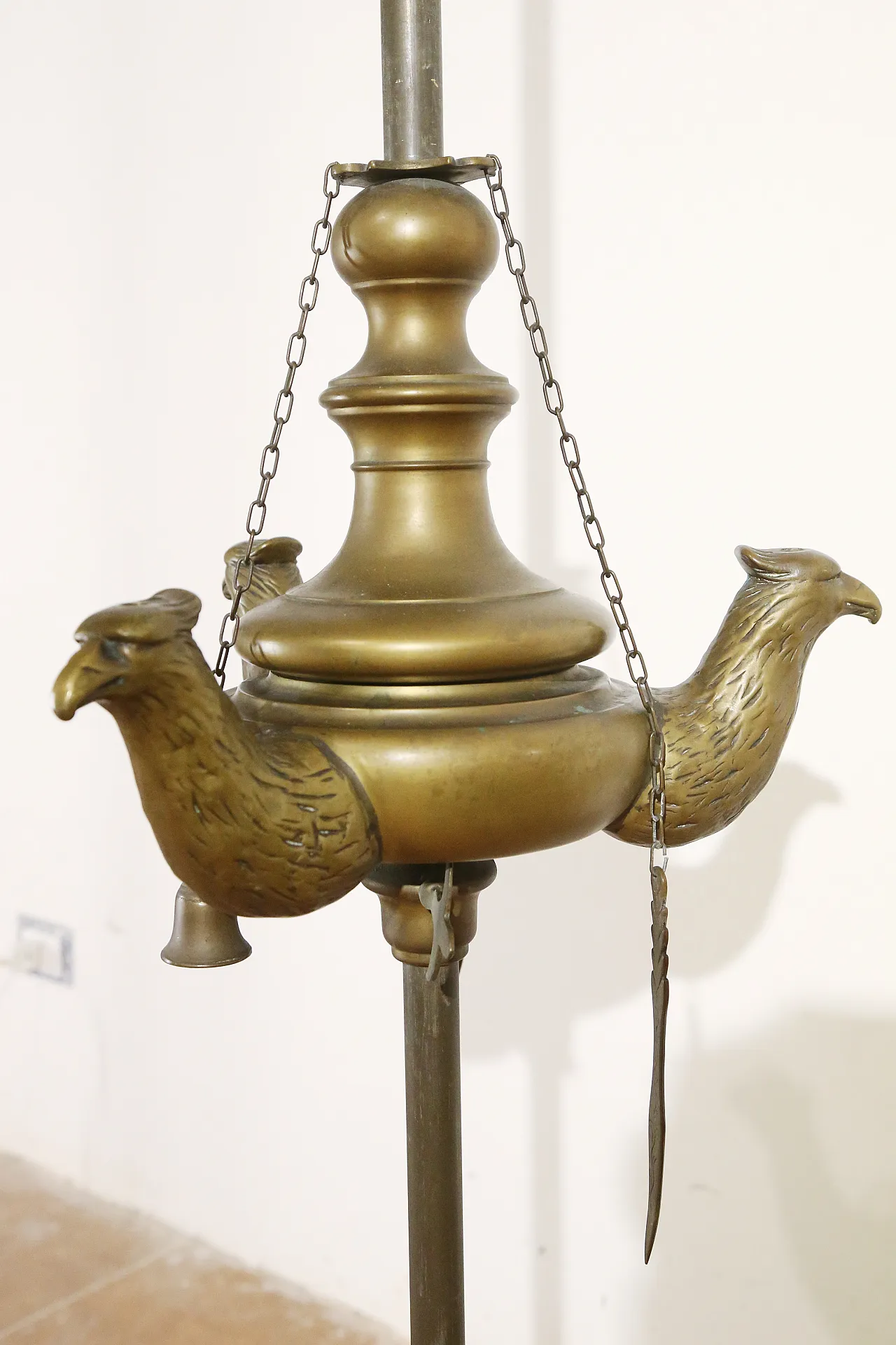 Bronze oil lamp lamp, Florentine, early 19th century 24