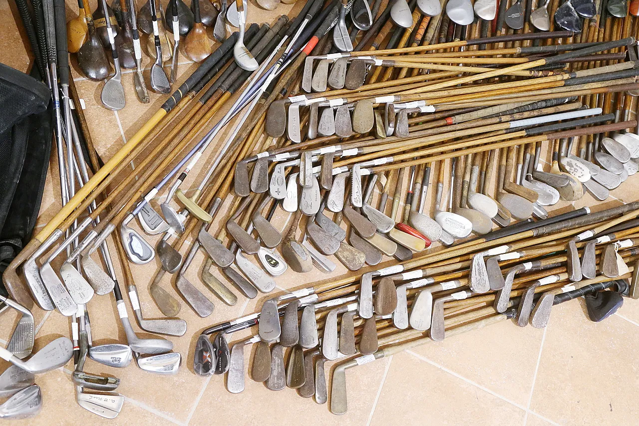 Hickory 369 wood golf clubs, 7 bags, from 1900 to 2000 3
