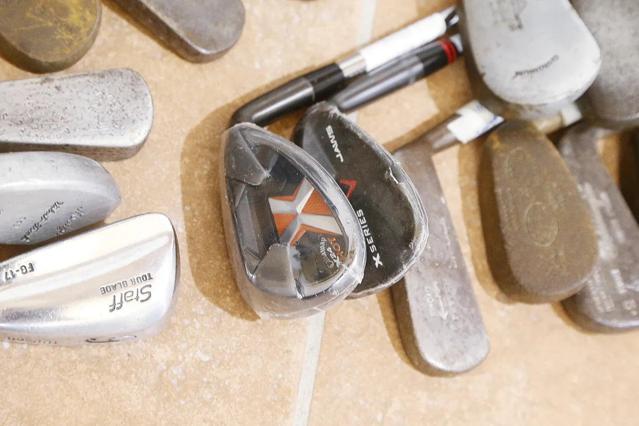 Hickory 369 wood golf clubs, 7 bags, from 1900 to 2000 9