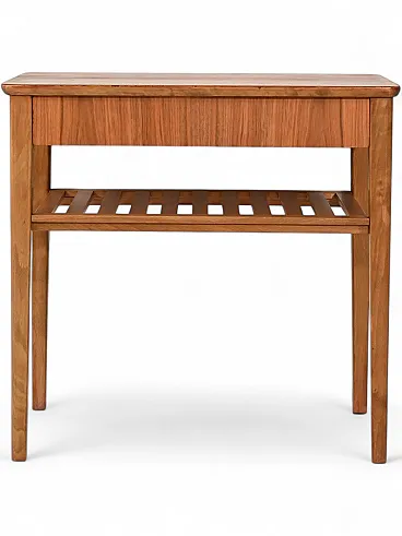 Comodino scandinavo con portariviste a listelli