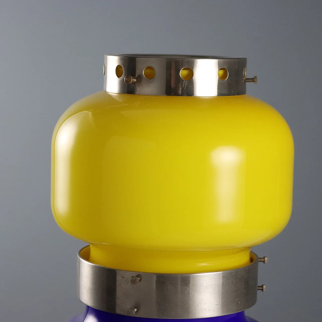 Lampada con struttura in metallo cromato e diffusori in vetro, '900 5