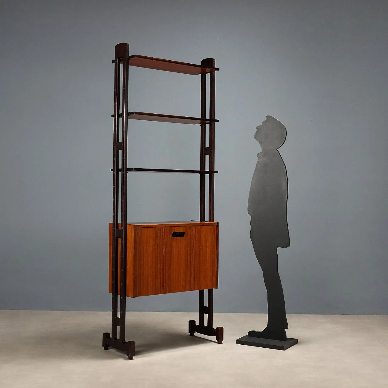 Libreria freestanding in legno massello tinto ebano, '900 2