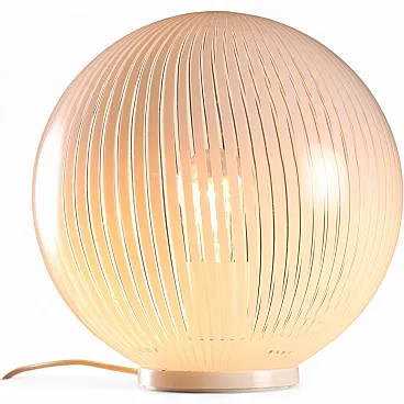 Lampada da tavolo in alluminio smaltato e vetro soffiato, '900