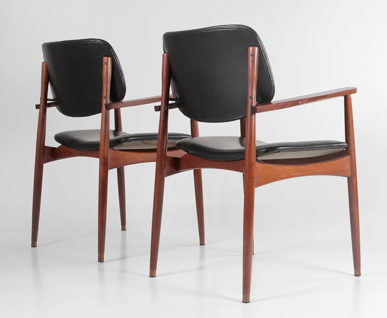 Pair of armrest chairs attributed to Anonima Castelli, 1960s 2