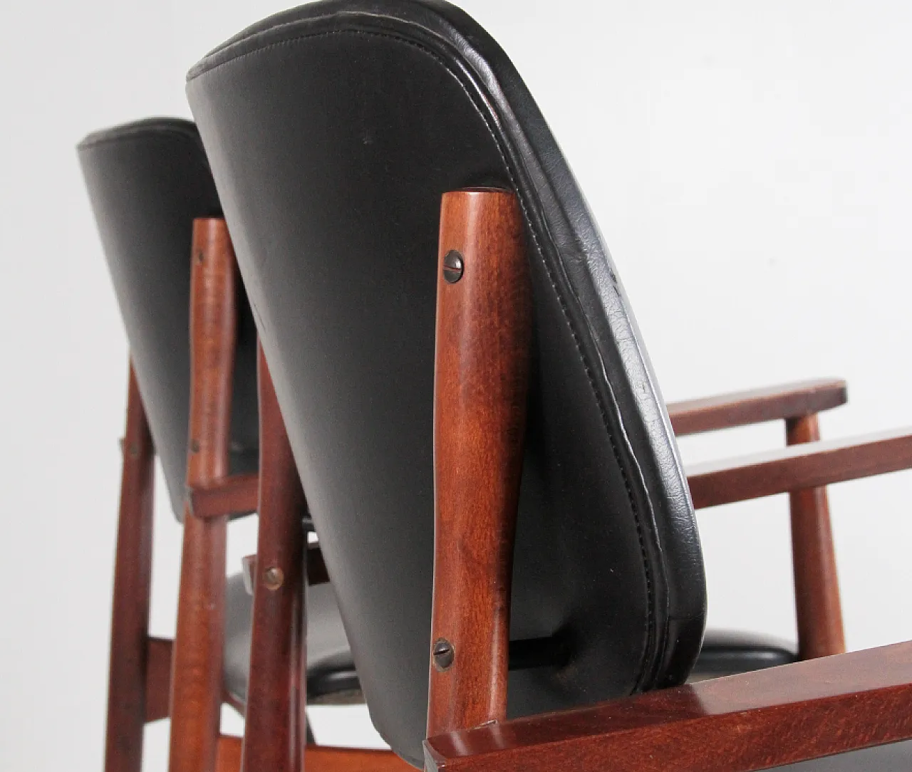 Pair of armrest chairs attributed to Anonima Castelli, 1960s 11