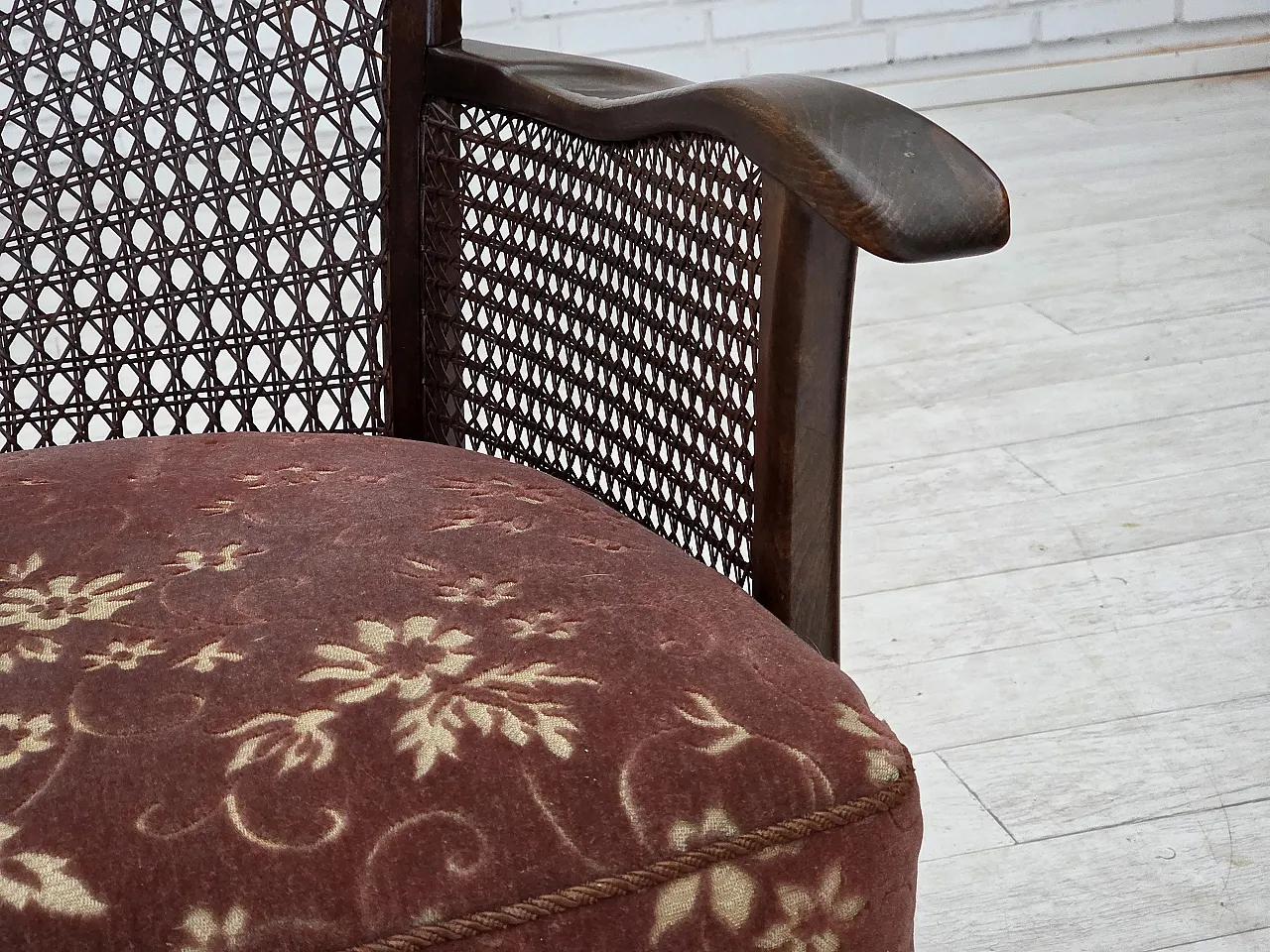 Danish 3-seater sofa in salmon pink velour and furniture mesh, 1950s 2