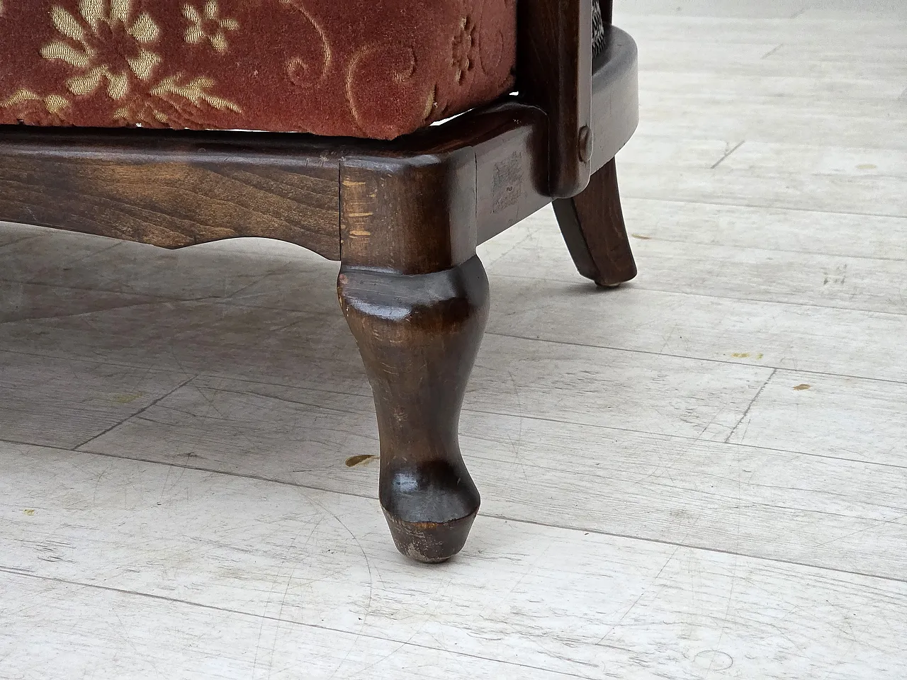 Danish 3-seater sofa in salmon pink velour and furniture mesh, 1950s 3