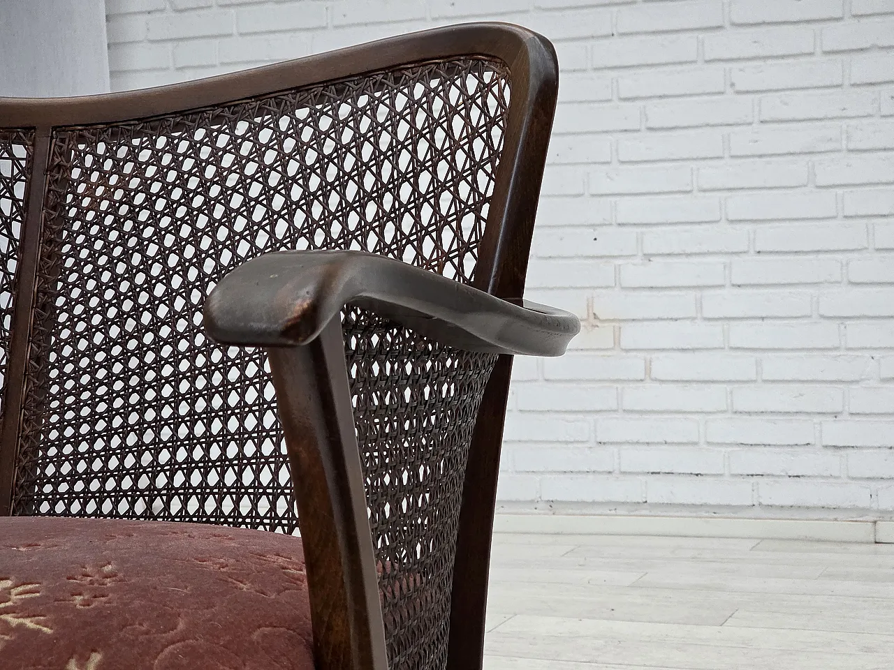 Danish 3-seater sofa in salmon pink velour and furniture mesh, 1950s 4