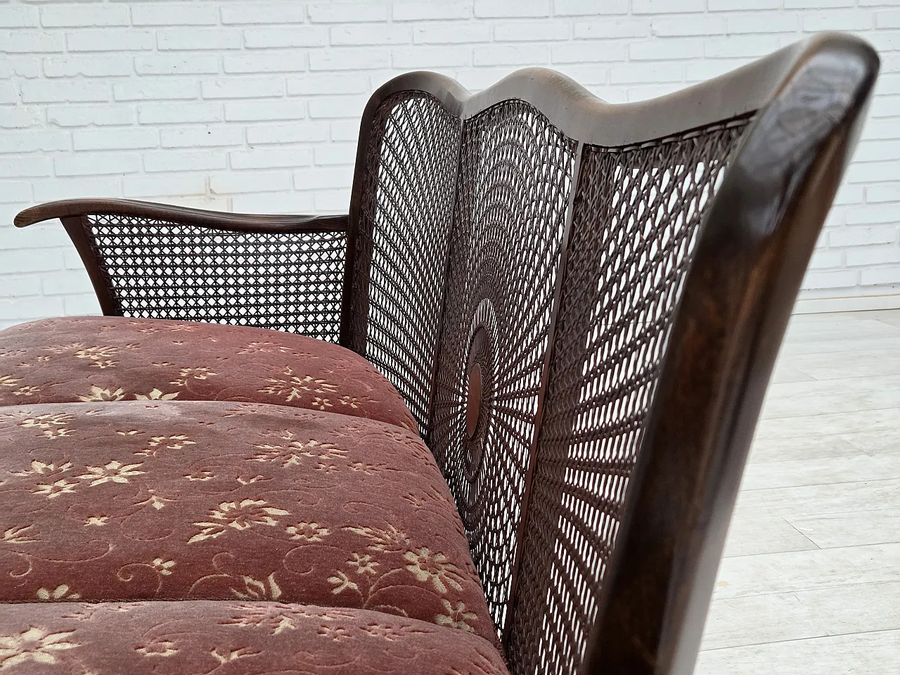 Danish 3-seater sofa in salmon pink velour and furniture mesh, 1950s 18