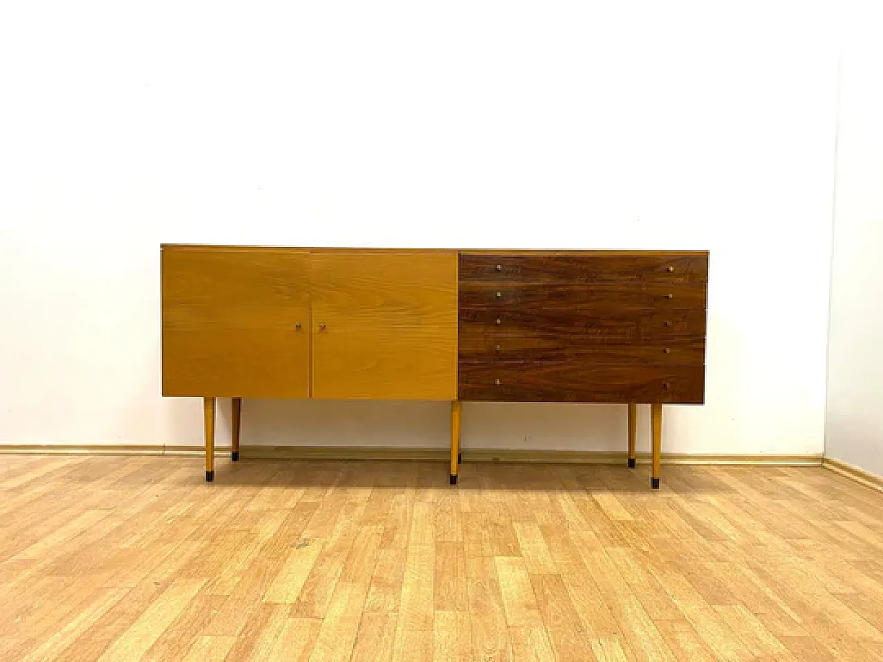 Mobile Mid-Century di Jitona, anni '60 1