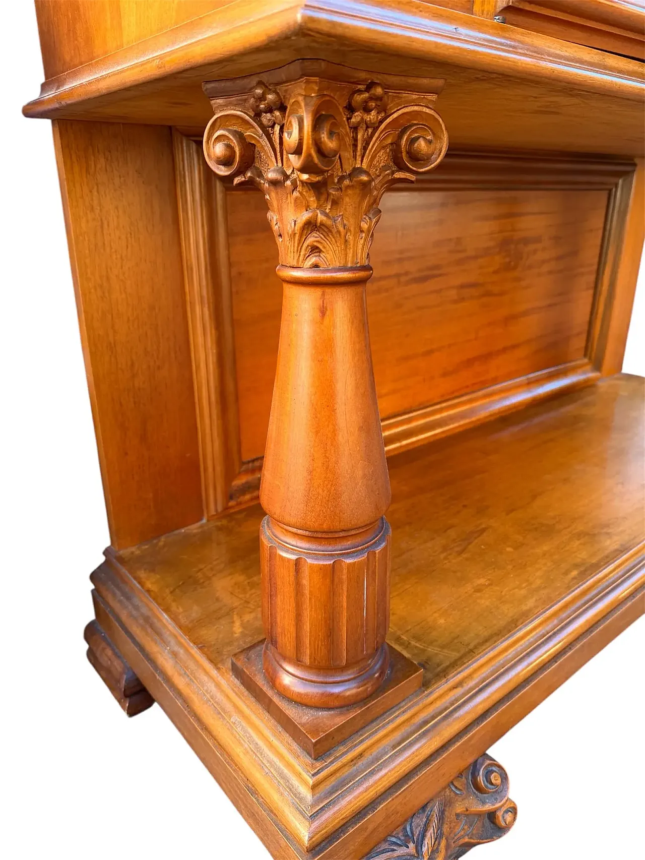 Renaissance-style wooden sideboard, 20th century 7
