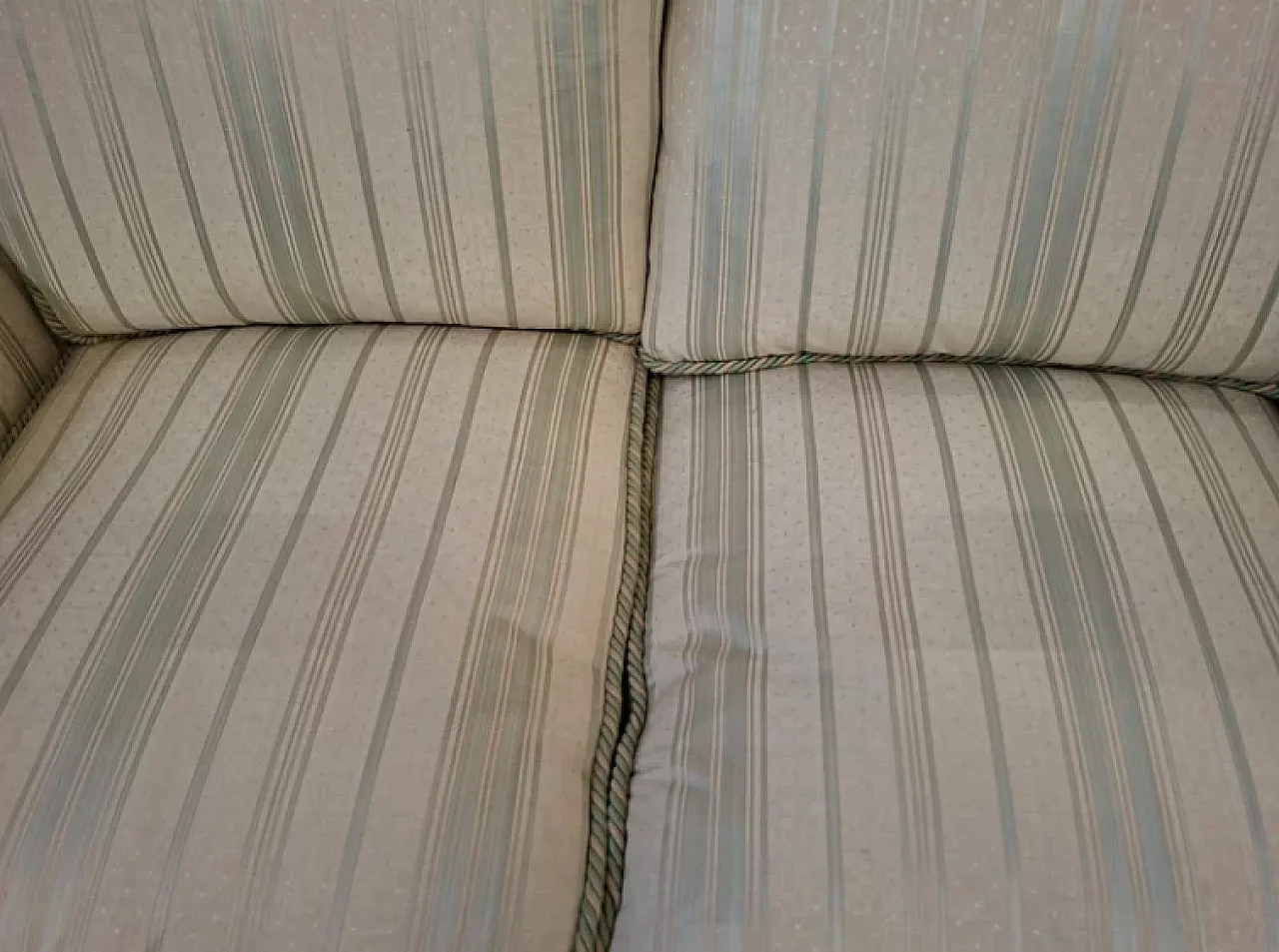 Coppia di divani in seta di San Leucio, anni '80 9