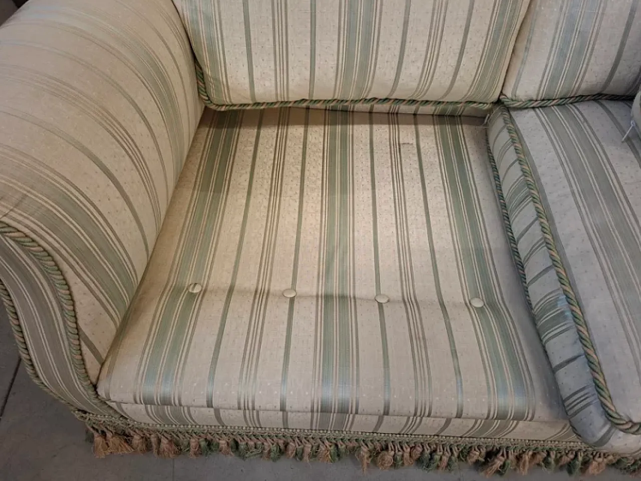 Coppia di divani in seta di San Leucio, anni '80 11