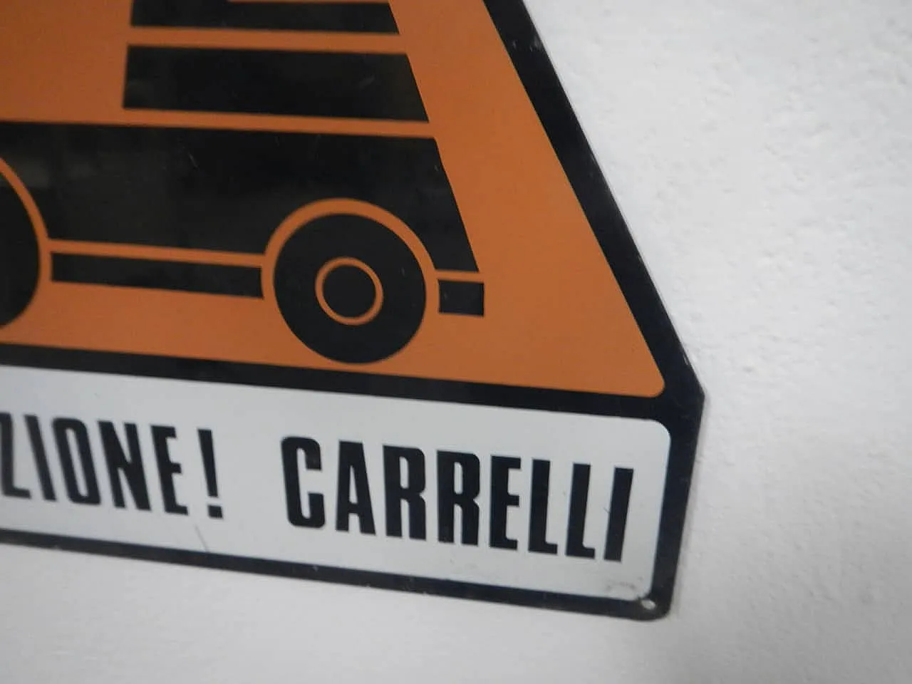 Triangular danger sign 1960 6