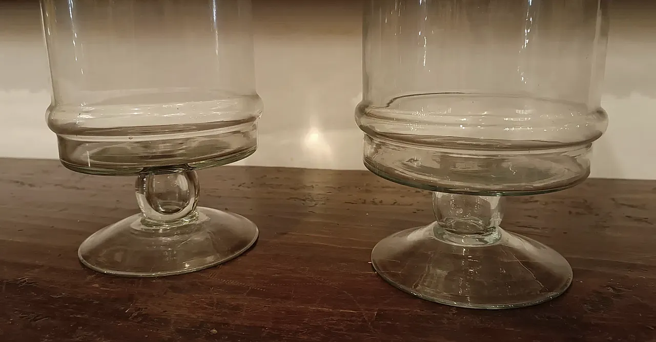 Coppia di vasi da Farmacia in vetro inciso, '800 5