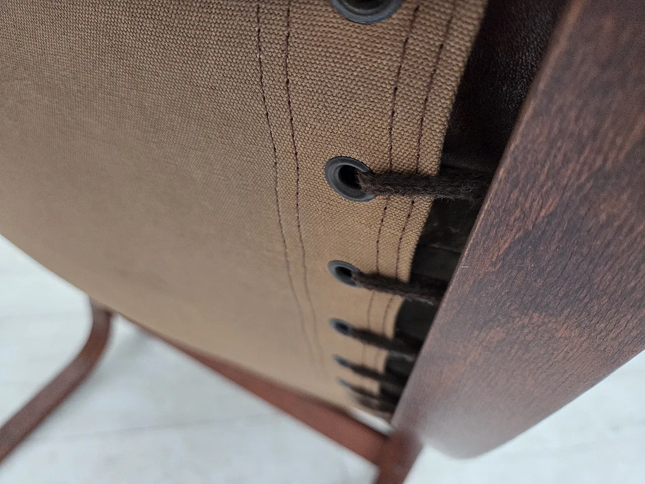 Poltrona norvegese di Ingmar Relling, modello "Siesta", in pelle, 70s 15