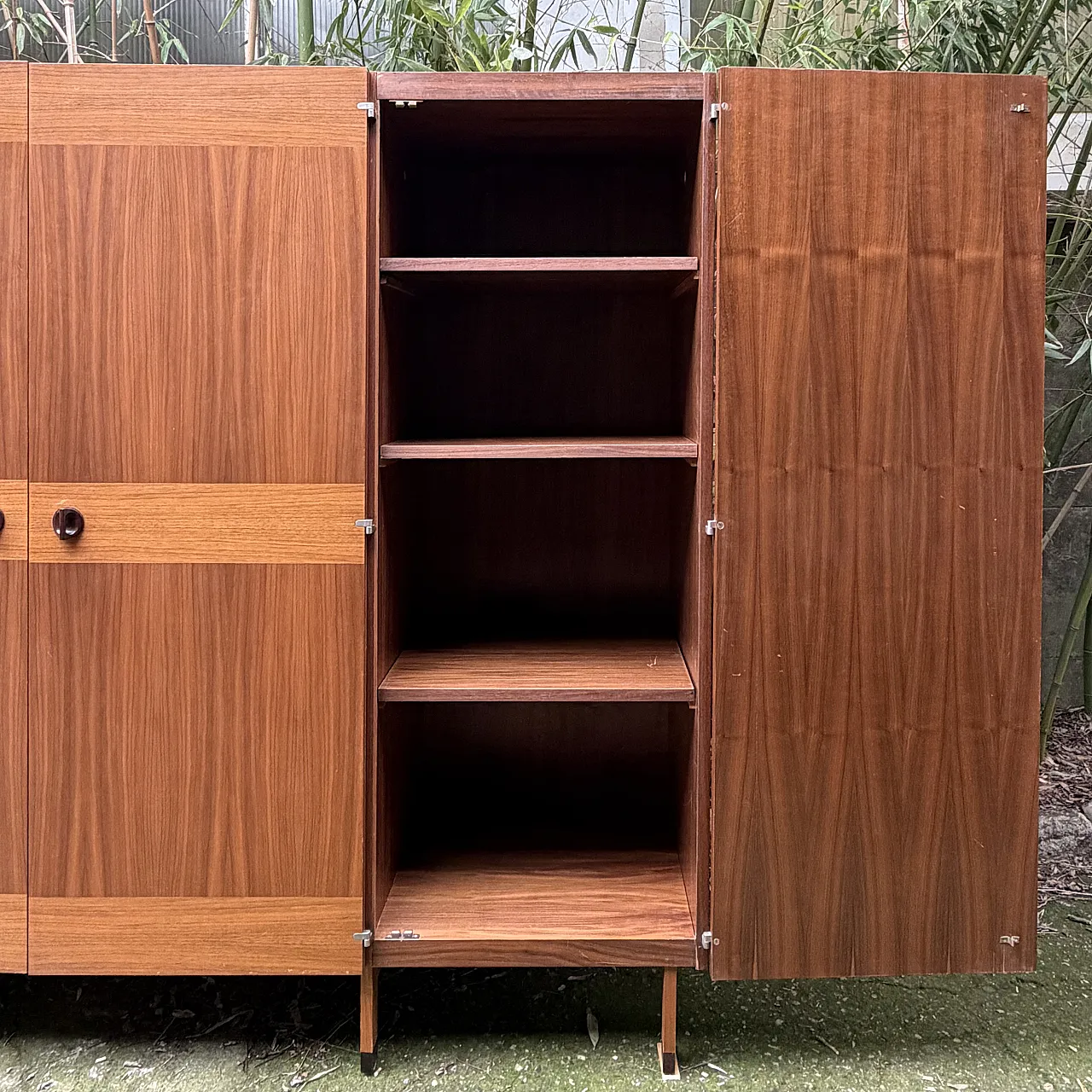 Green wardrobe three mirror doors, feet in trot, 50s 13