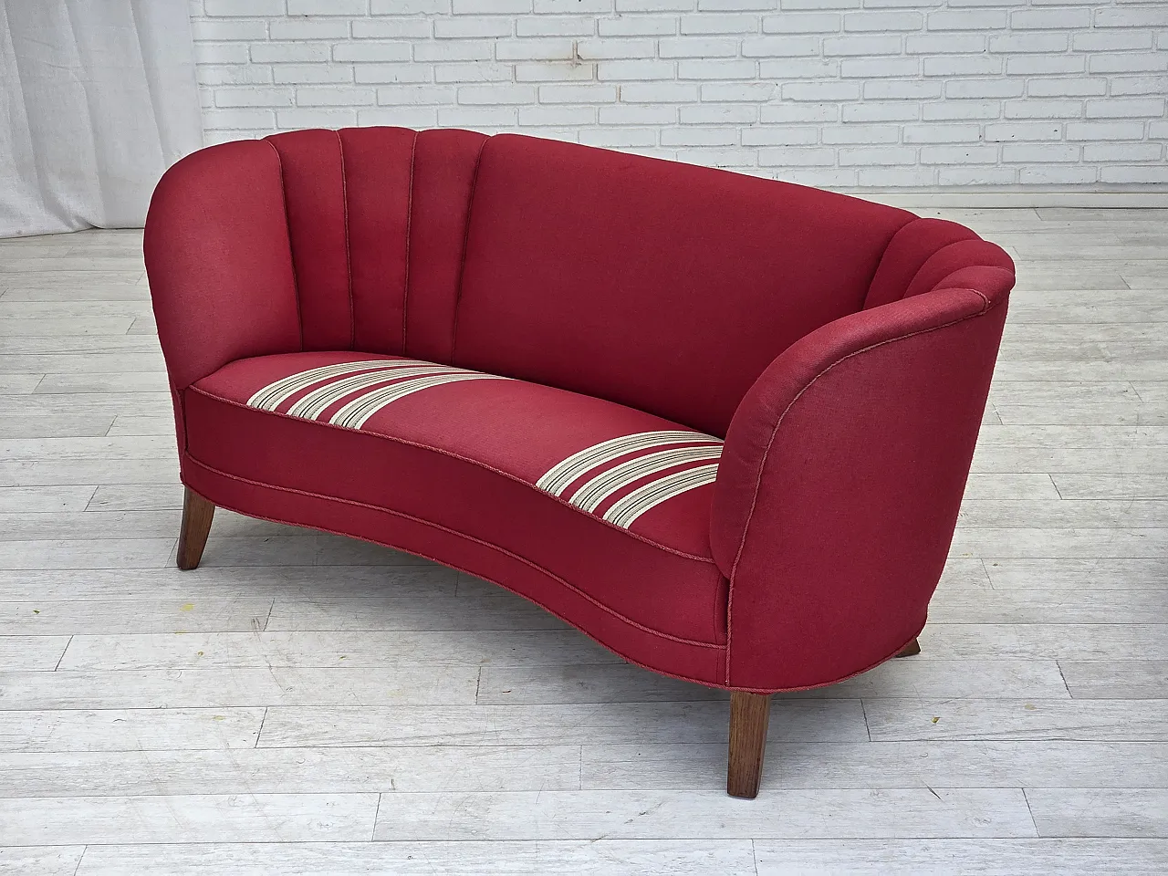 Danish 2-seater "Banana" sofa, wool, oak wood legs, 1960s 20