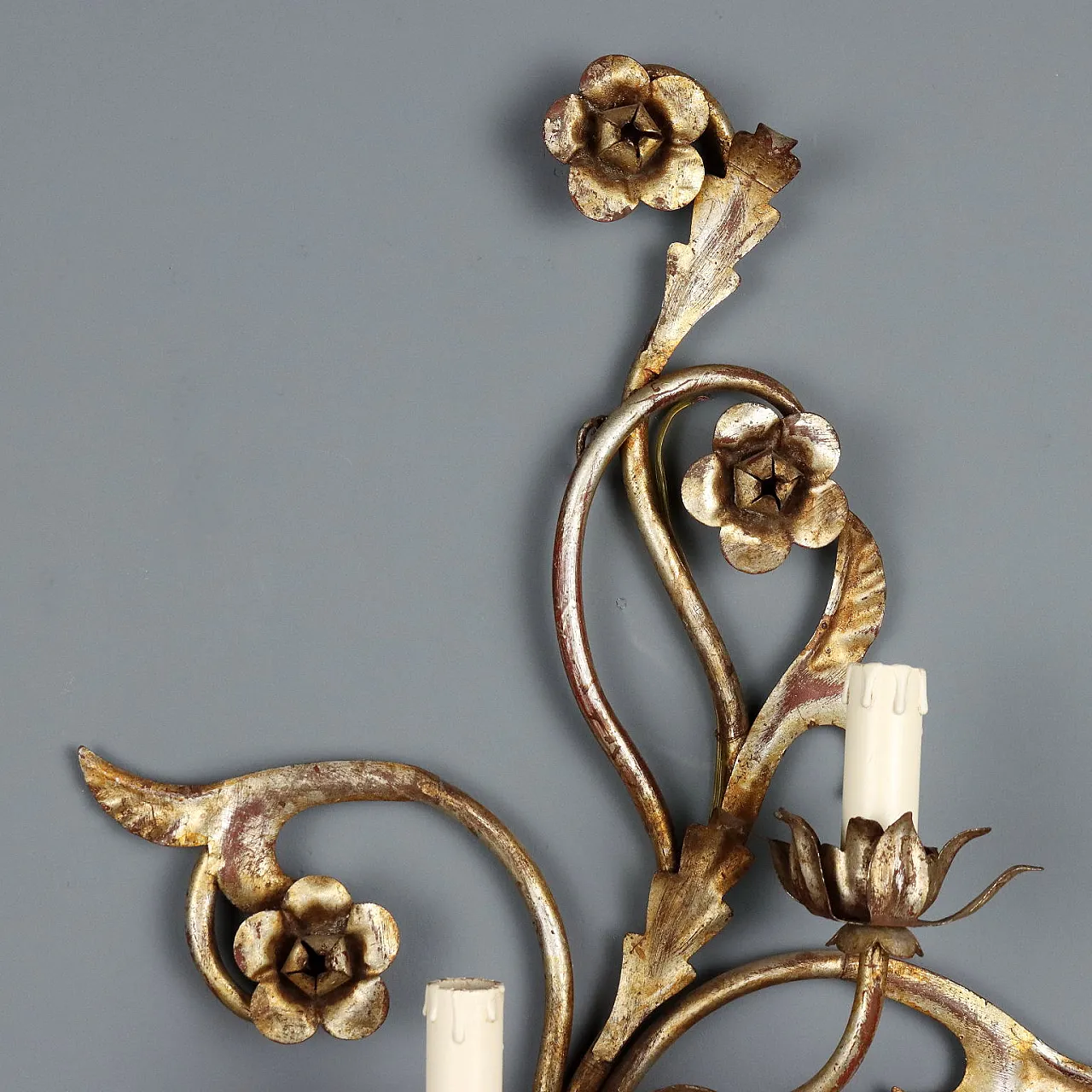 Pair of iron and sheet metal wall lights, late 19th century 3