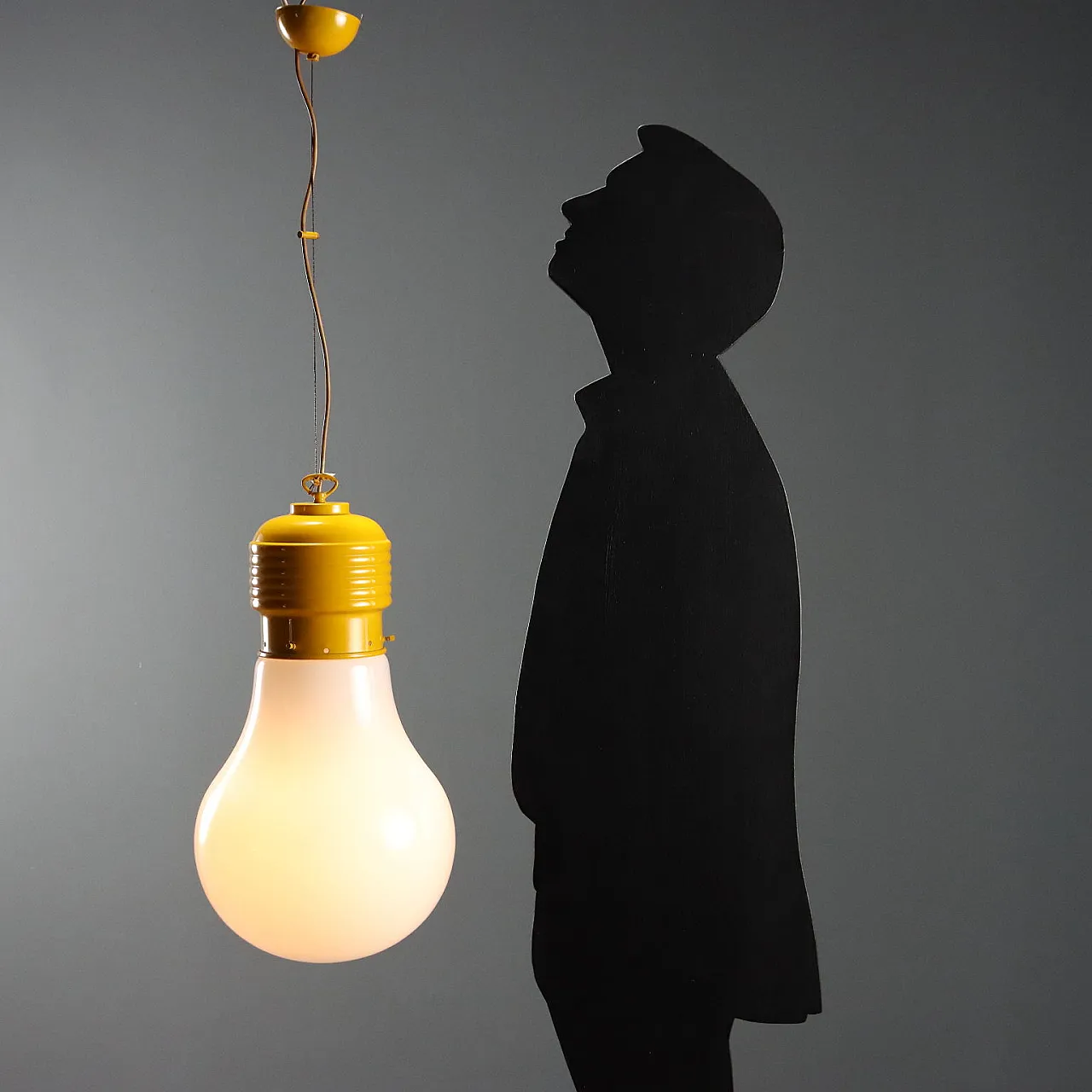 Lacquered metal chandelier with glass bulb diffuser, 20th century 2