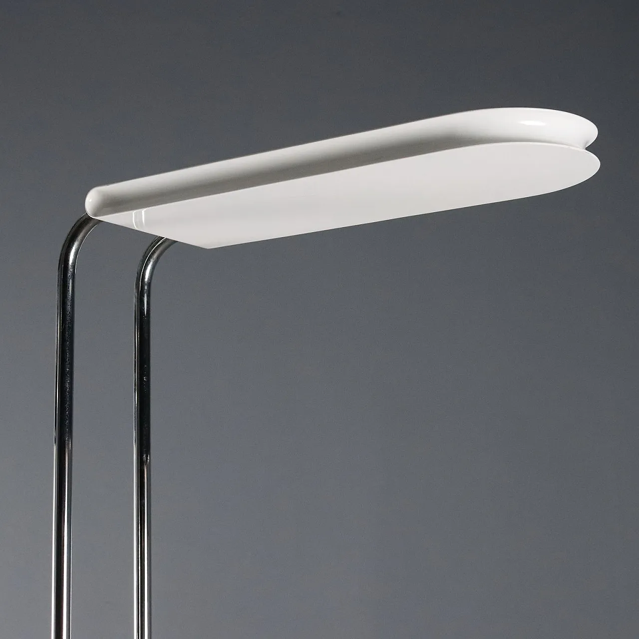 Lamp in marble, metal, and lacquered aluminum, 20th century 6