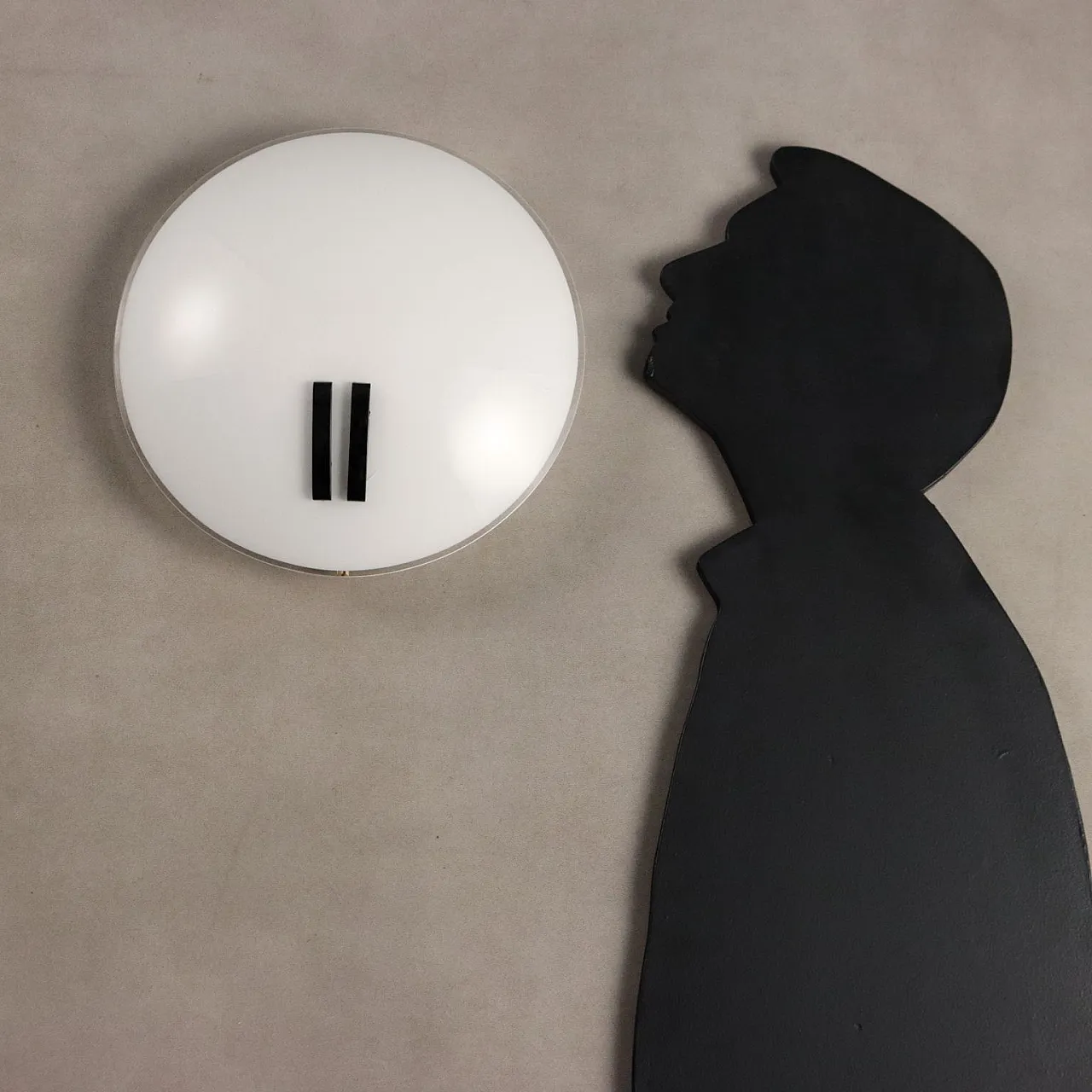 3 Appliques in alluminio smaltato e diffusori in vetro, '900 2