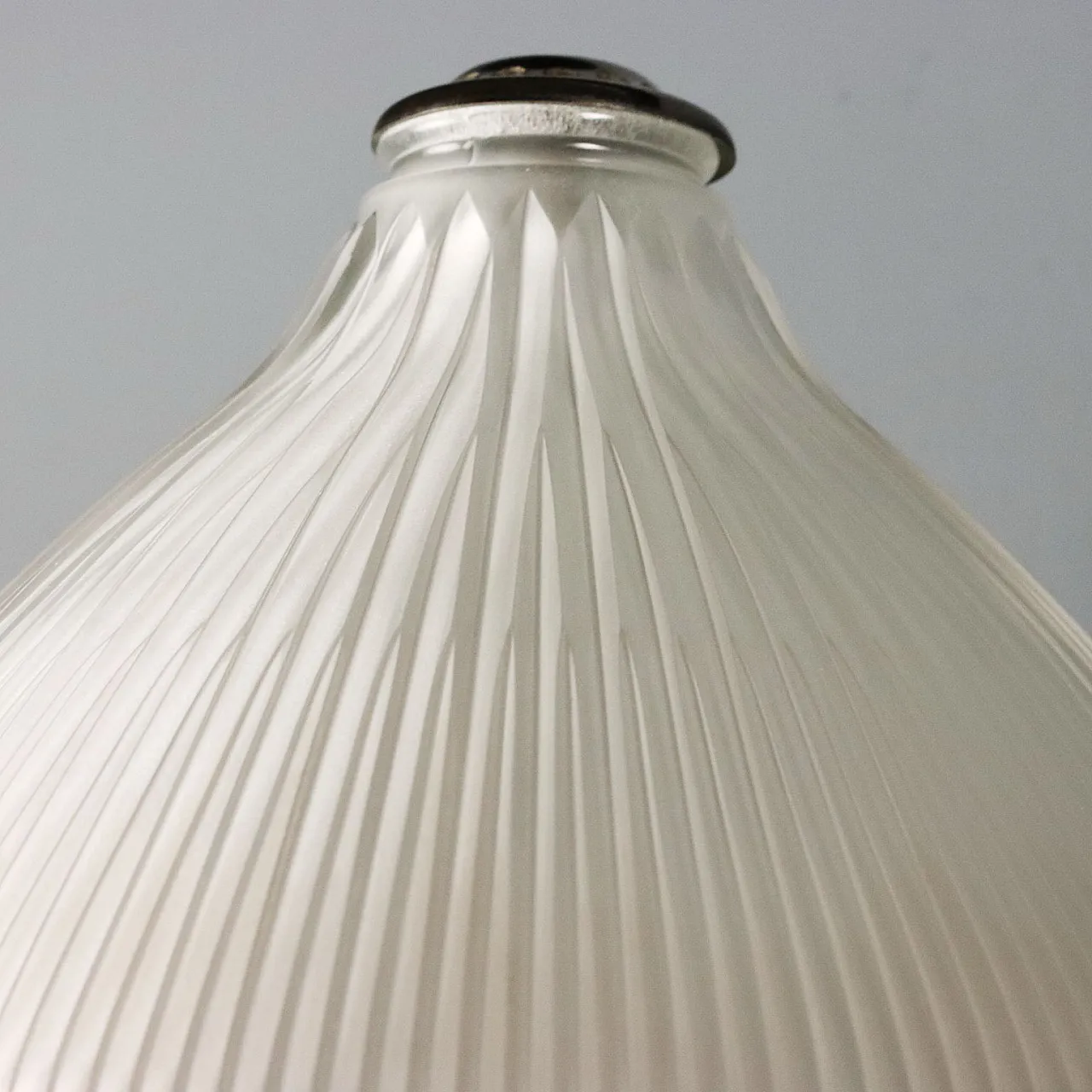 Pair of nickel-plated metal wall lights & glass diffuser, 20th century 7