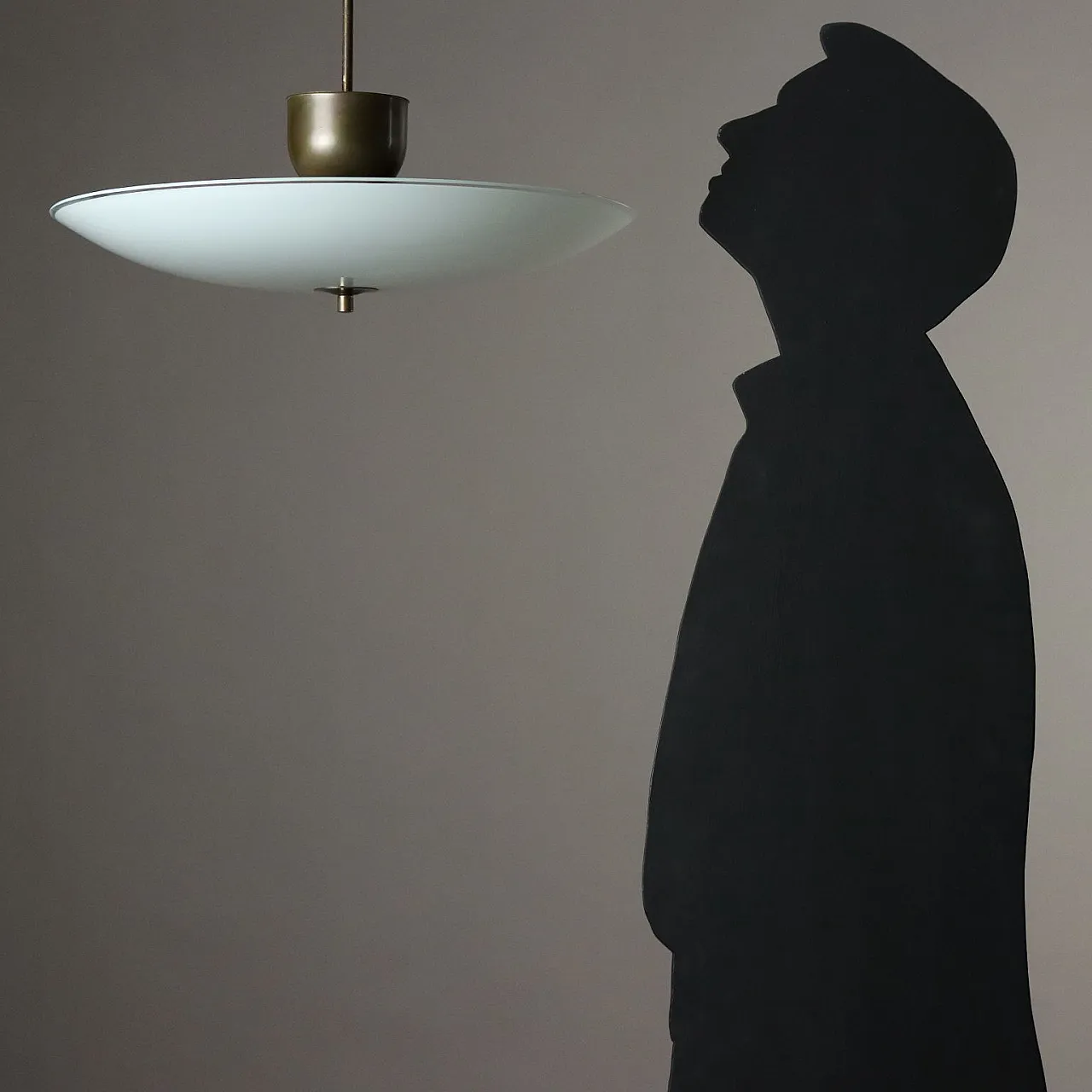 Disk shaped chandelier in brass and glass, Italy 1950s 2