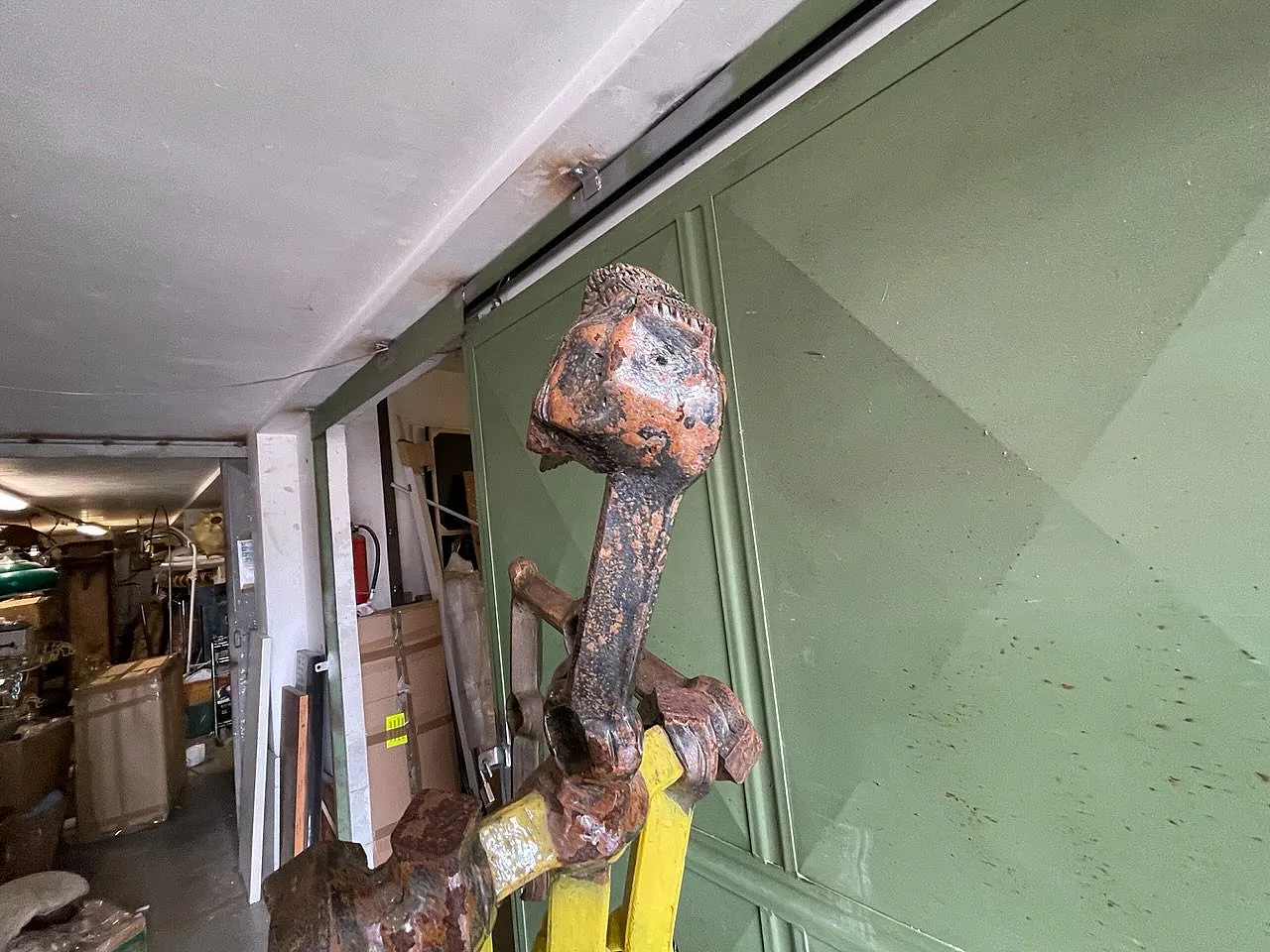 Americo Gianmateo, Large sculpture of Usain Bolt, early 21st century, wrought iron 4