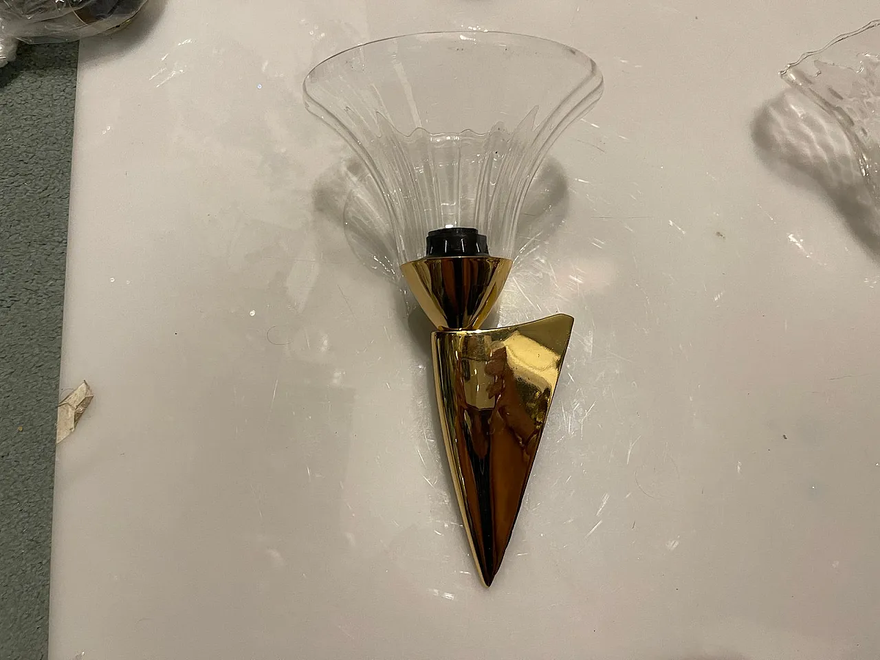 Coppia di applique in vetro di Murano in ottone, anni '80 3