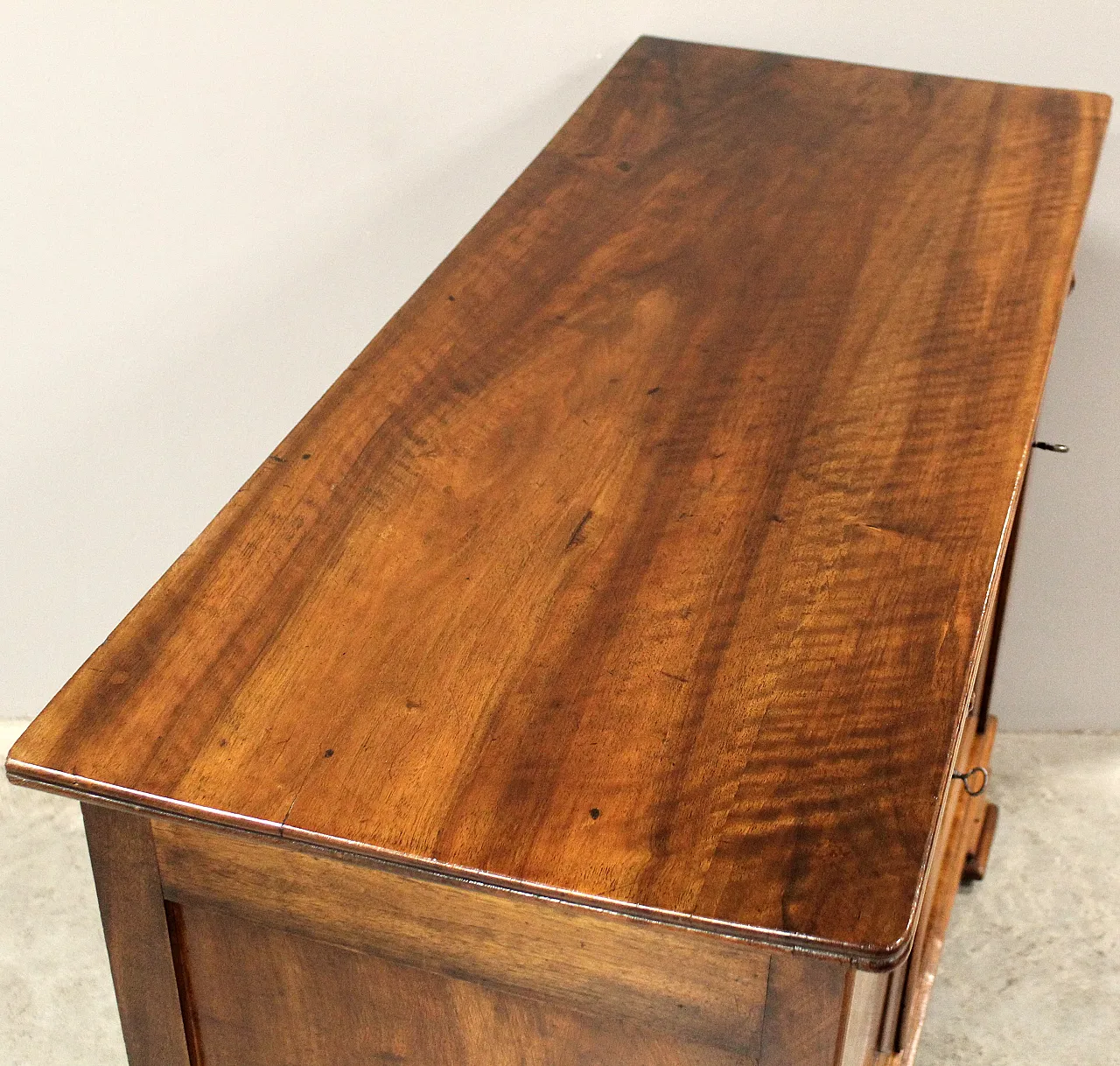 Louis Philippe sideboard walnut, 19th century 7