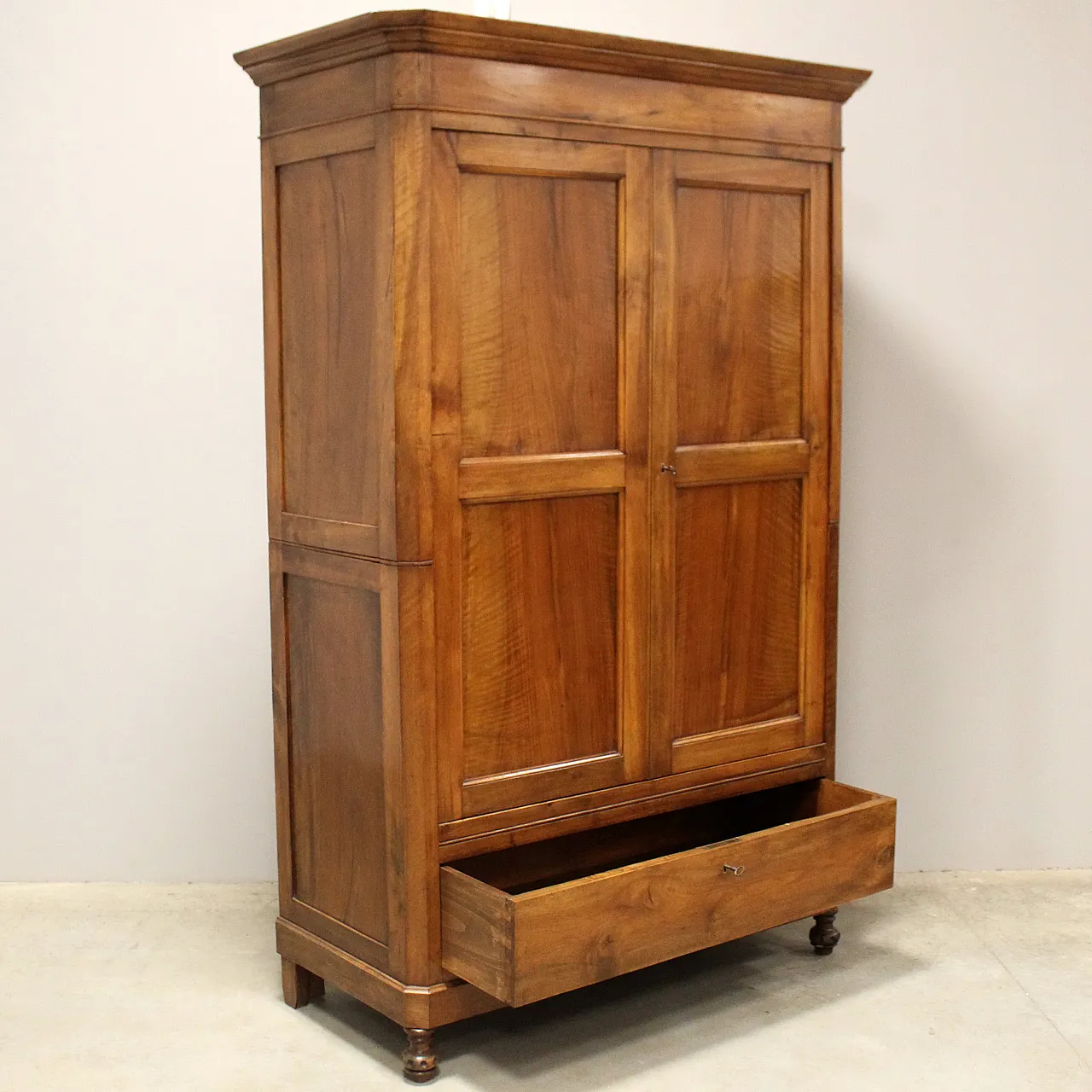 Louis Philippe sideboard wardrobe walnut, 19th century Italian 5