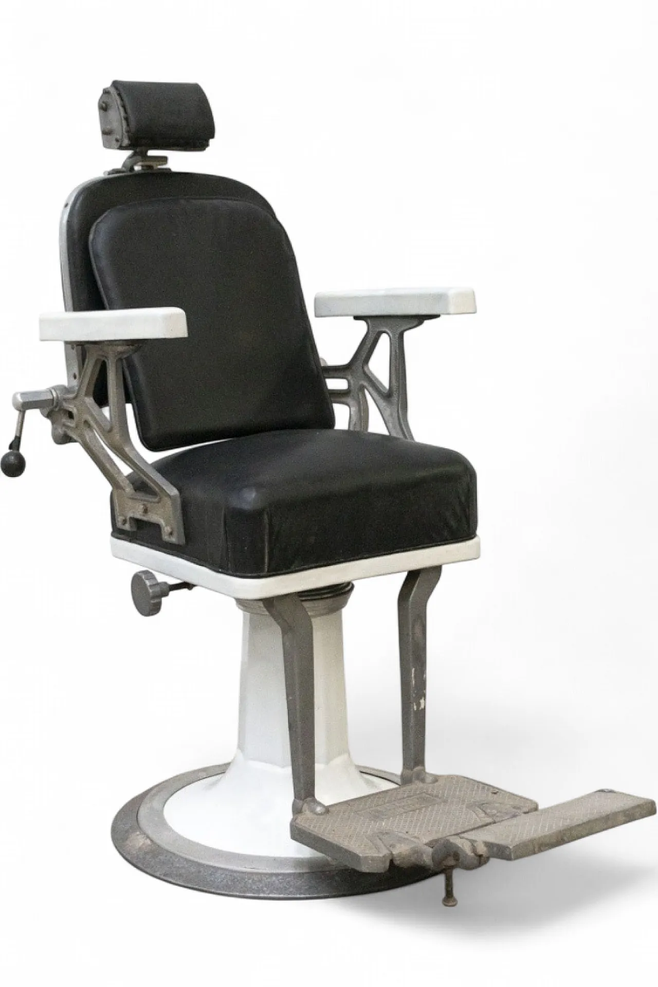 Paral Legnano barber chair, late 20th century 23