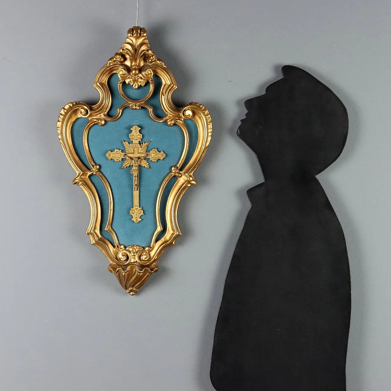 Gilded and chiseled bronze crucifix, late 19th century 2