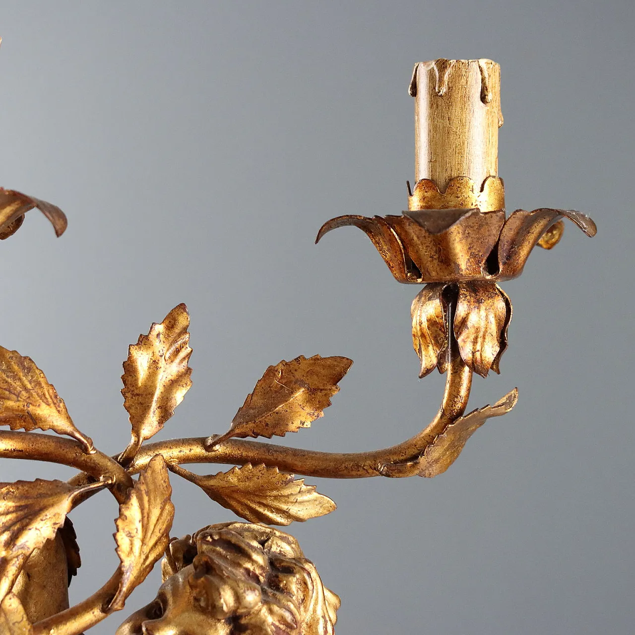 Carved and gilded wooden and iron candelabra, 20th century 4