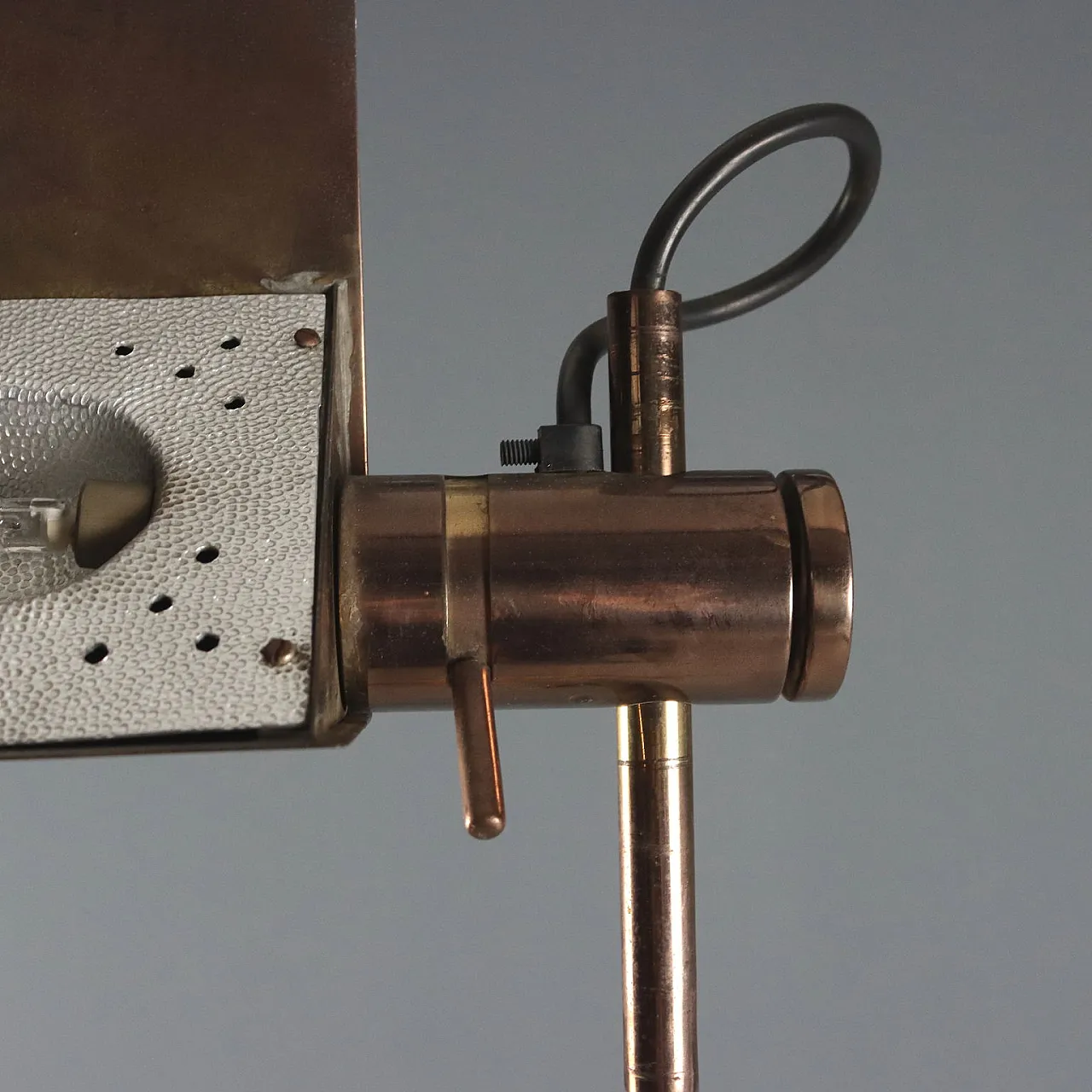 Floor lamp with marble base and brass structure, 20th century 9