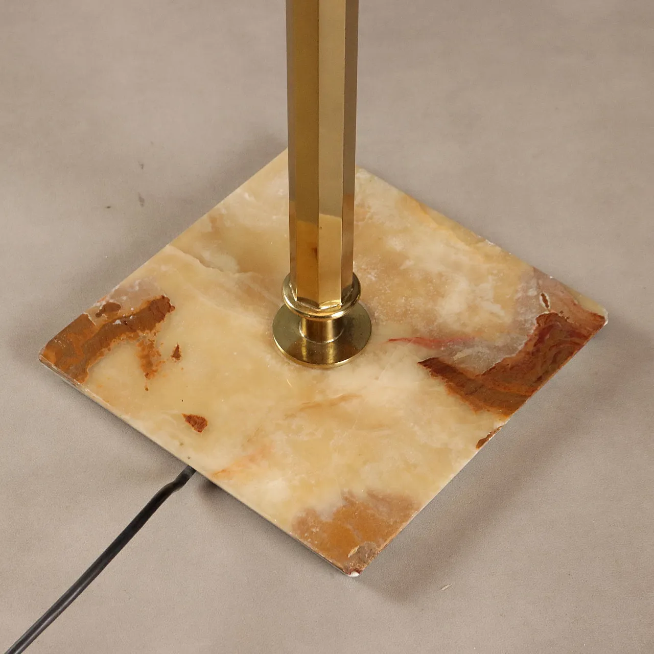 Floor lamp with marble base and brass structure, 20th century 10