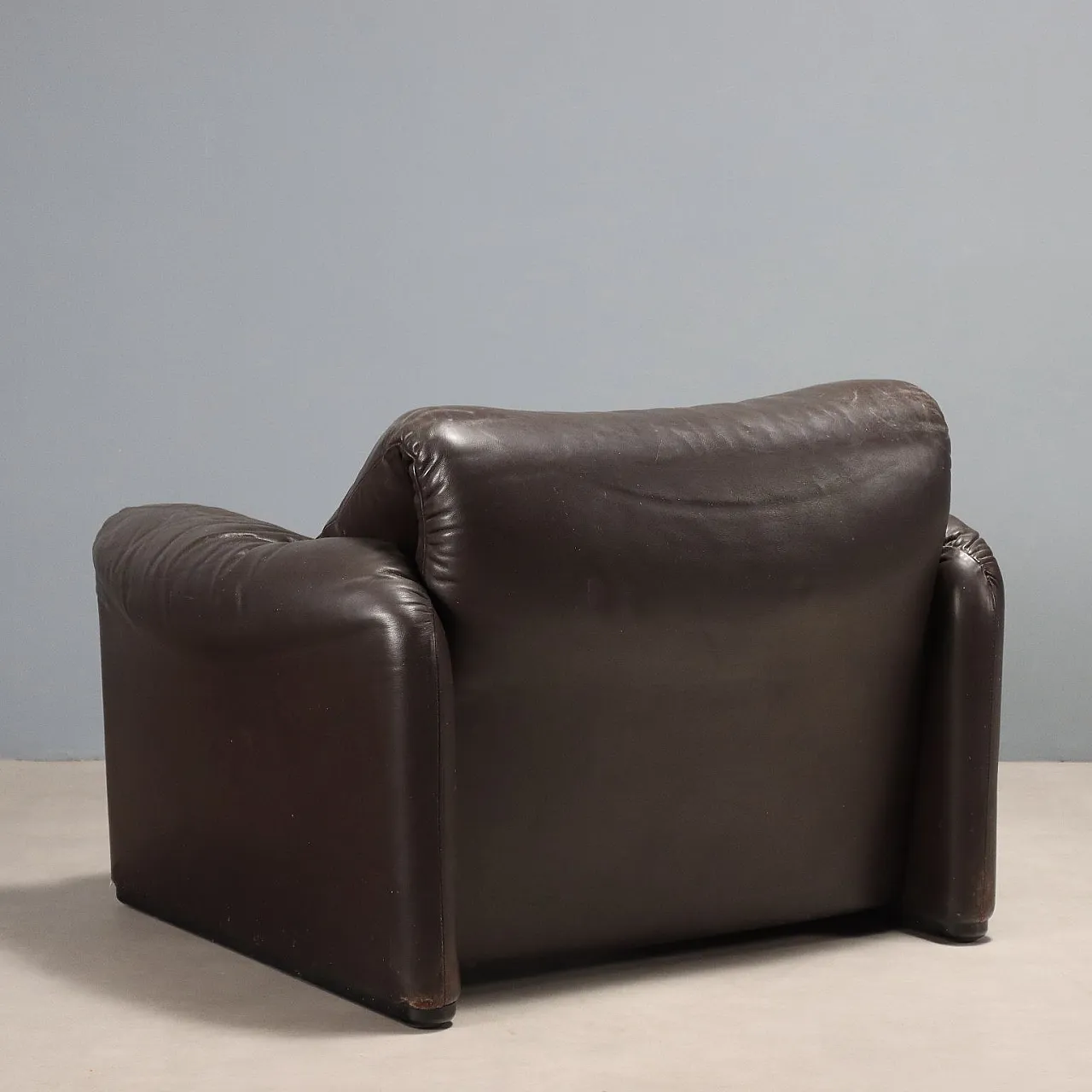 Armchair with foam padding and leather upholstery, 20th century 9