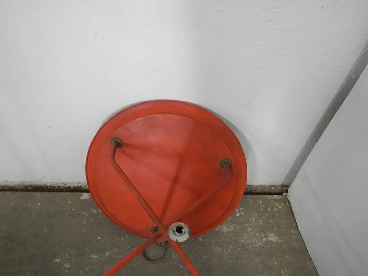 Tavolino d’appoggio in ferro 1940 11